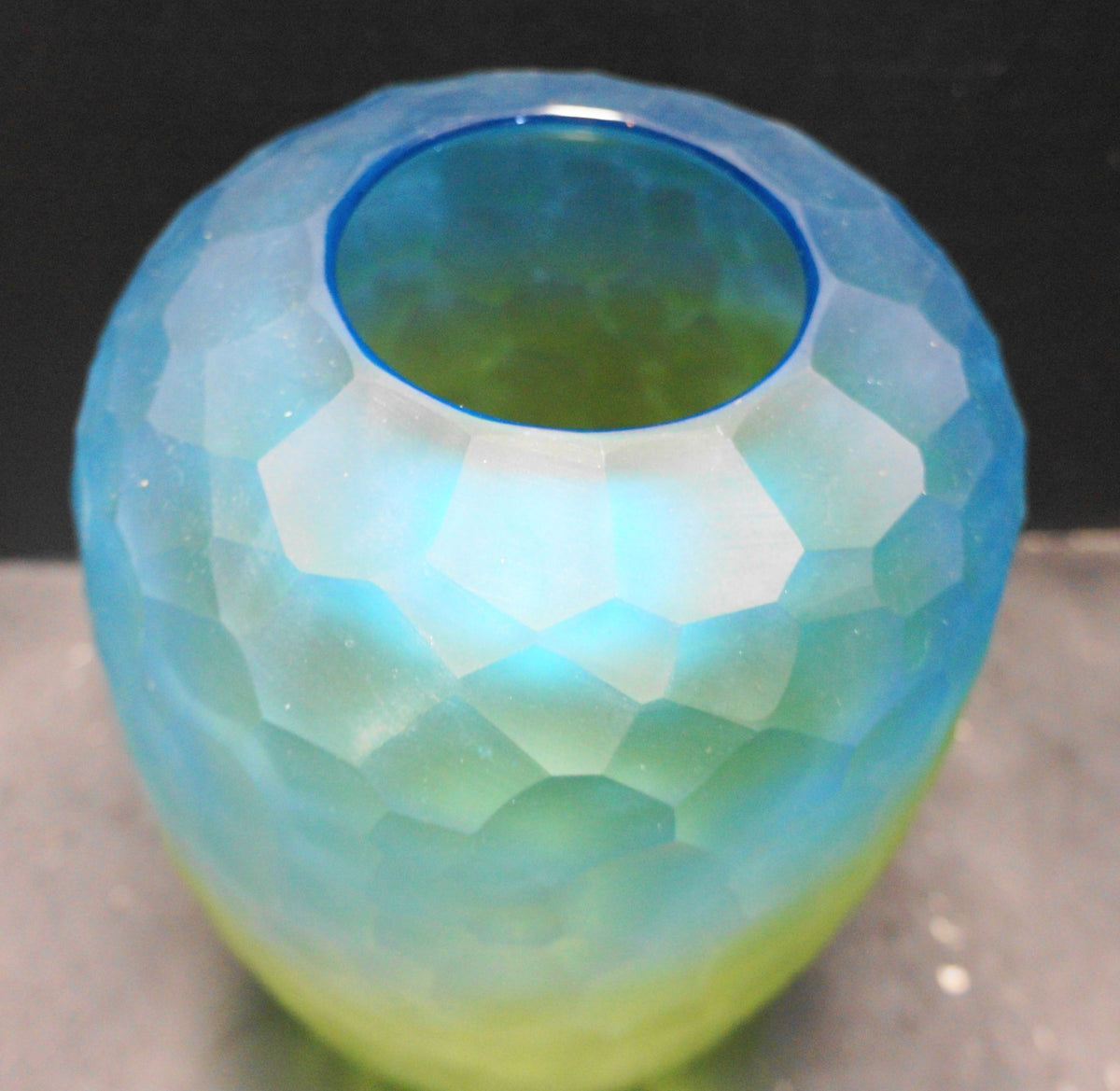 Gail Sanborn Notations Green Blue Honeycomb Art Glass Vase
