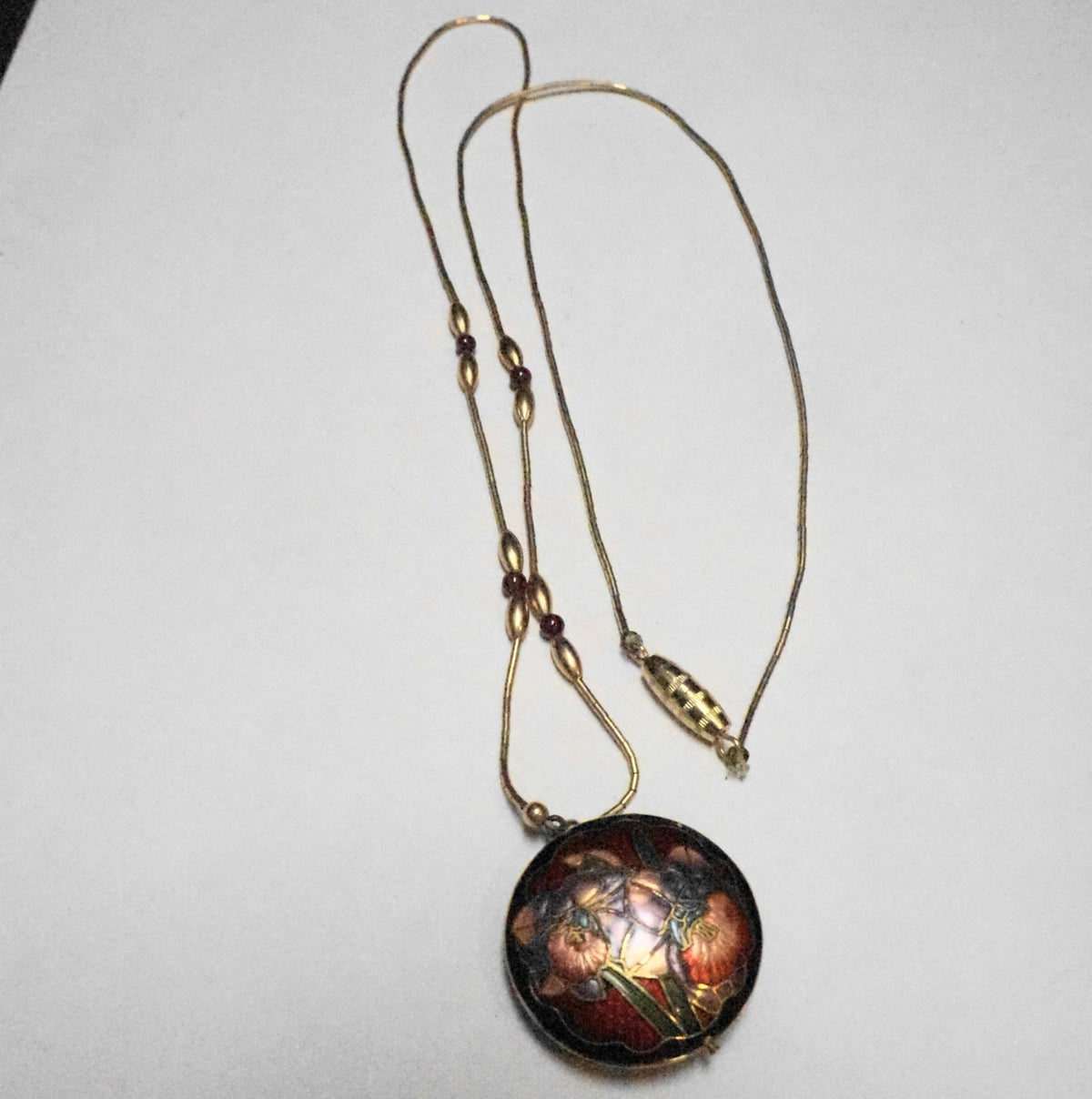 Vintage Cloisonne Round Pendant Floral Red Purple Gold Tone Beads Necklace