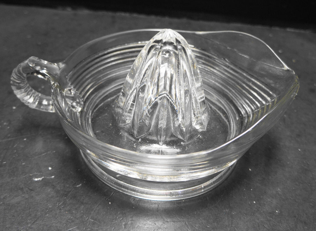 Anchor Hocking Clear Pressed Glass Horizontal Ribbed Vintage 8" Juice Reamer.