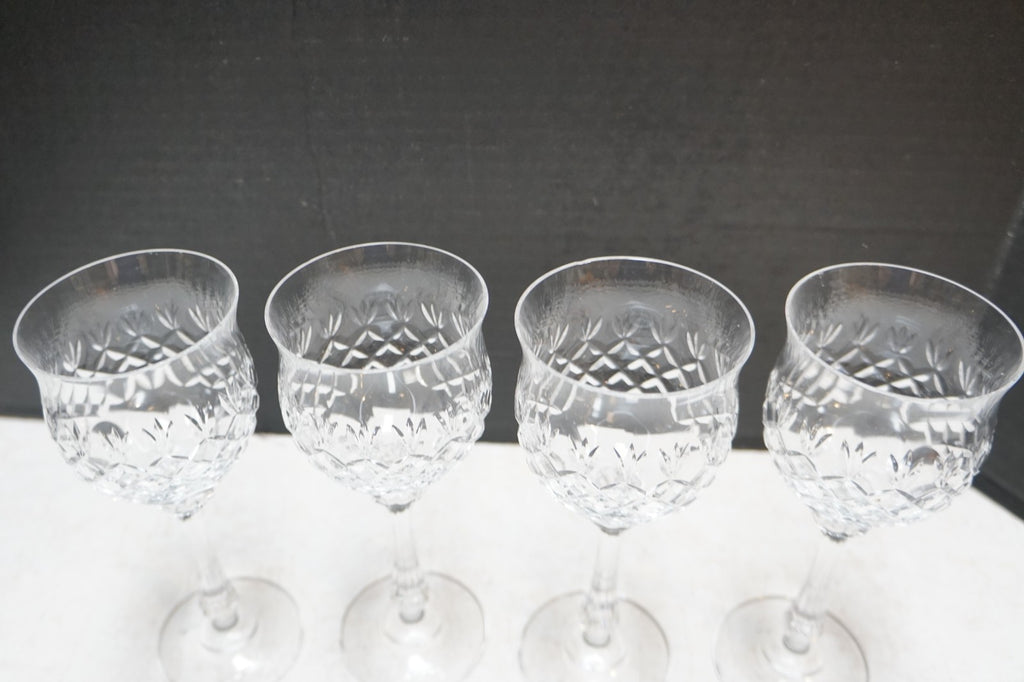 Mikasa Crystal Chateau Wine Glasses Set of 4