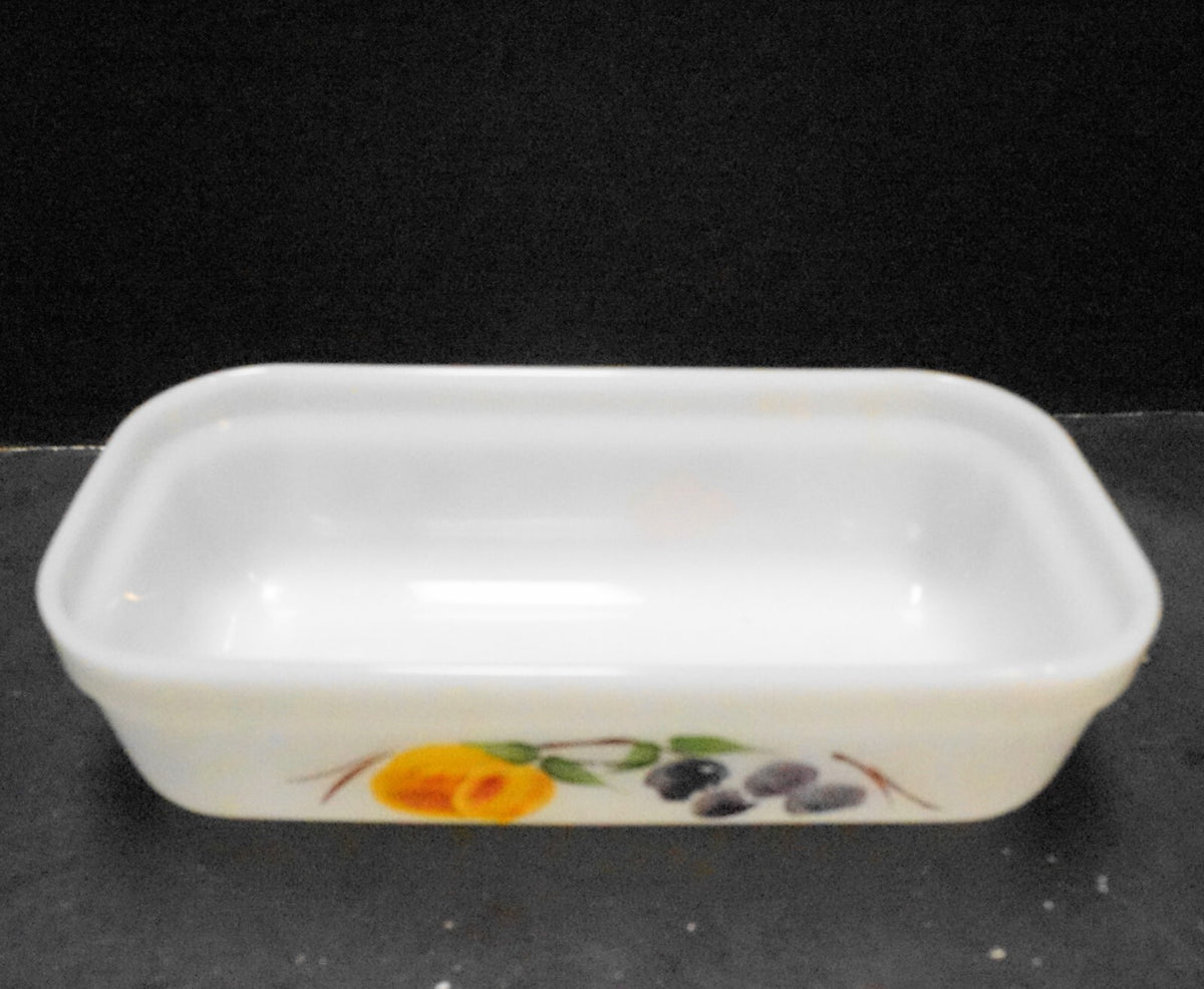 Anchor Hocking Fire King Gay Fad Fruits Hand Painted Medium Refrigerator Dish