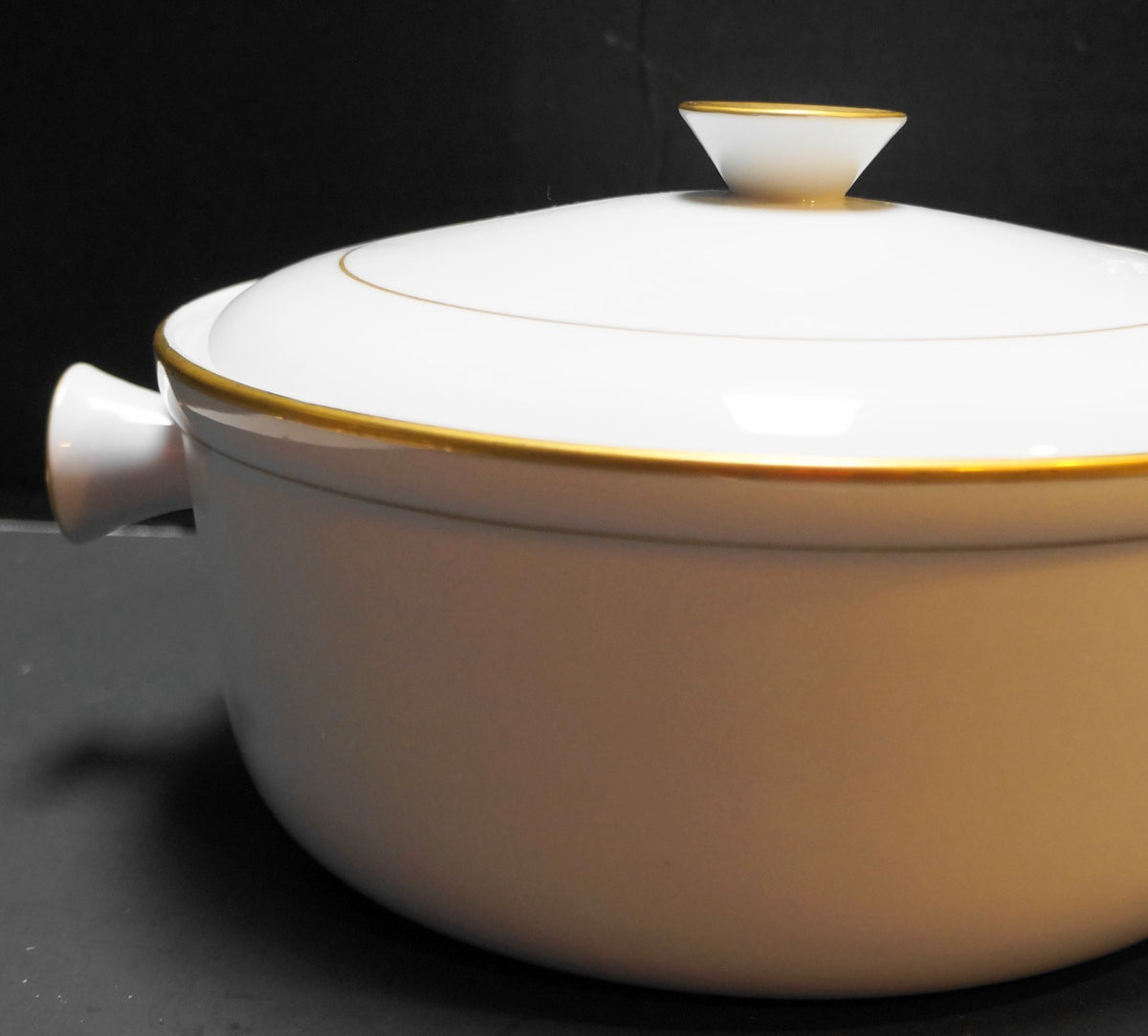 Andrea by Sadek Oven to Table White Porcelain Gold Trim Casserole Baking Dish