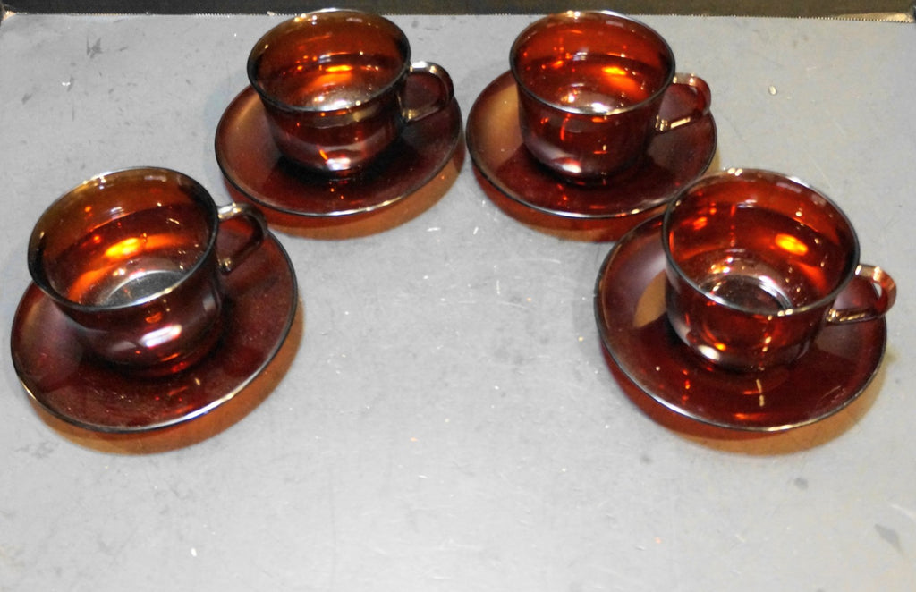Arcoroc Classique Ruby Red Cups & Saucers 8 Pieces