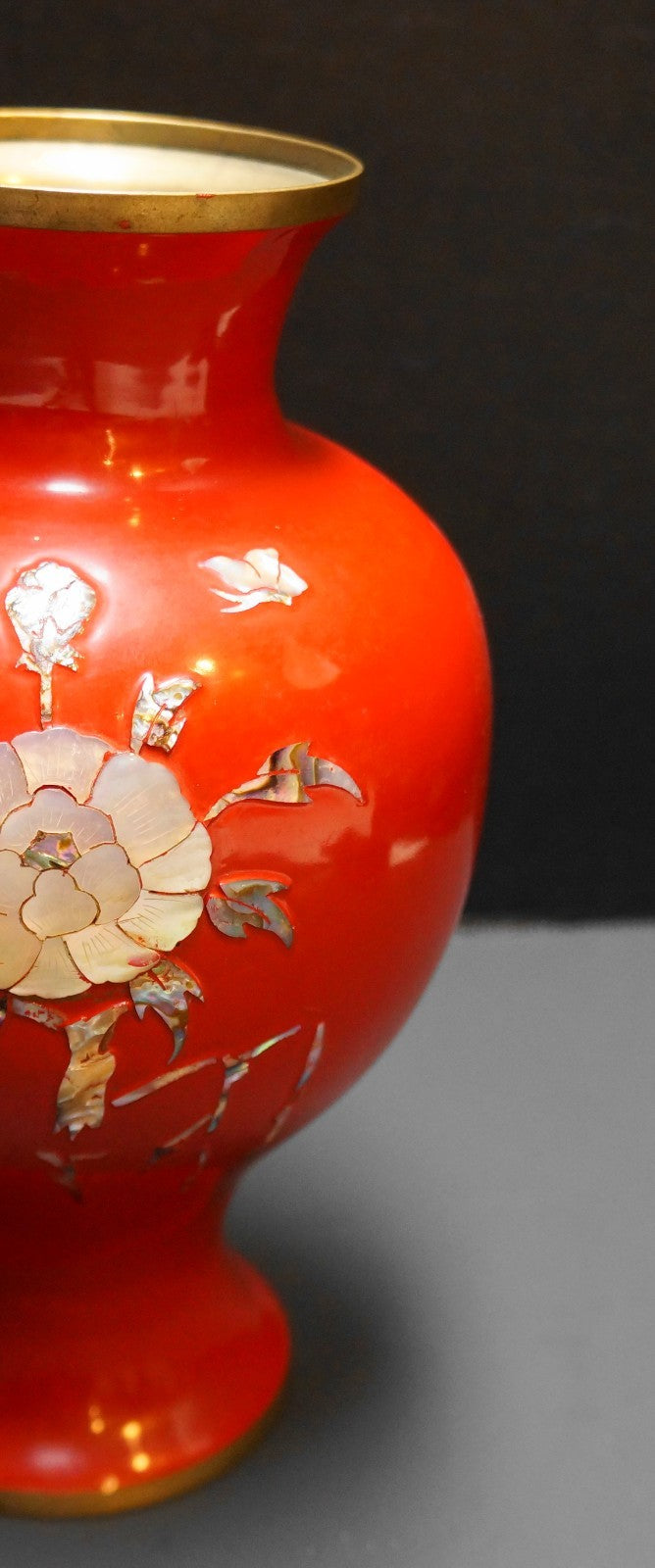 Red Enamel Over Brass Mother of Pearl Abalone Inlay Flower Vase Korea