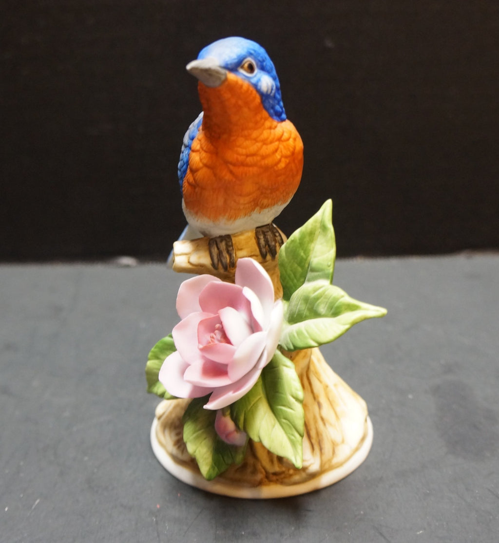 Andrea by Sadek Bluebird 8572 Bird Figurine 1990