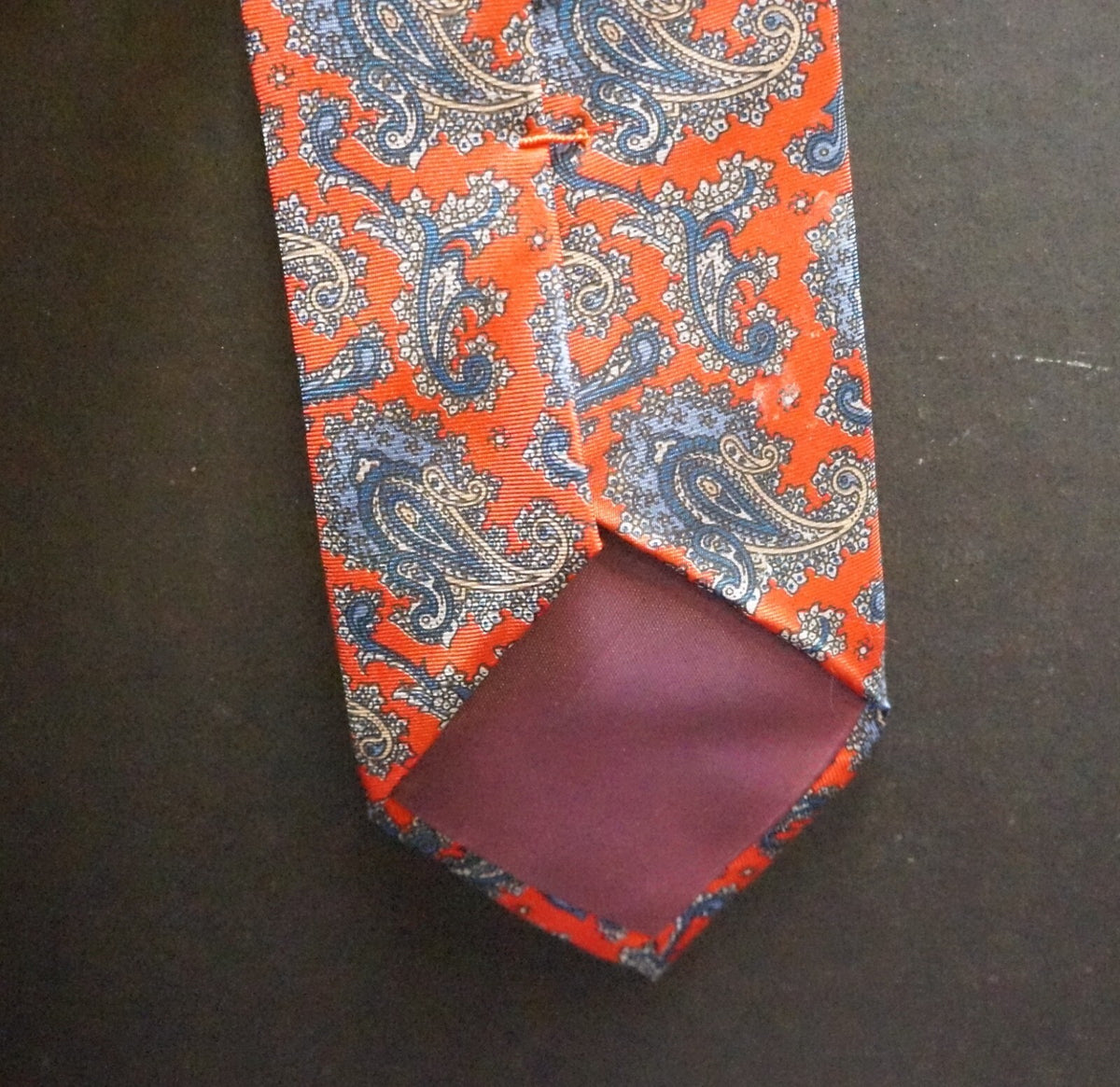 Court House Square Silk Tie USA Red Blue Paisley
