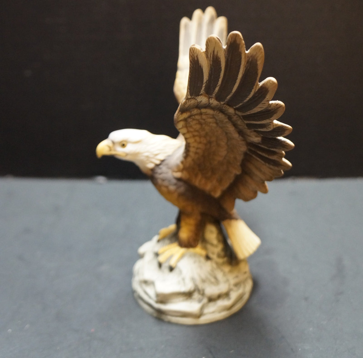 Andrea by Sadek Bald Eagle Bird Figurine