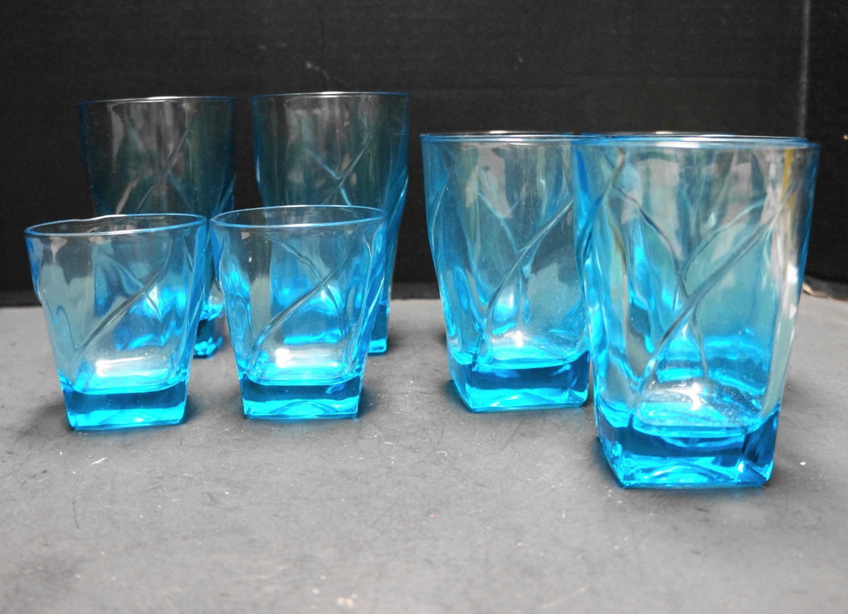 Hazel Atlas Capri Colonial Blue Swirl Square Base 9 Tumblers Various Sizes