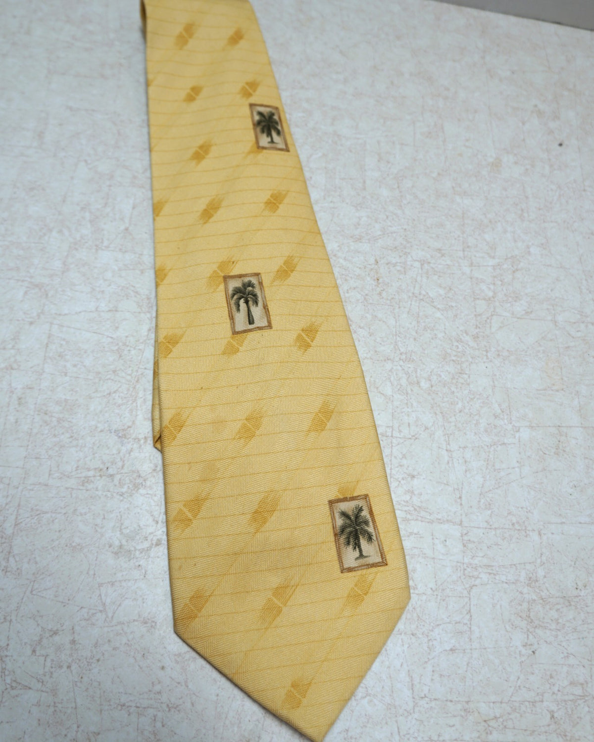 Tommy Bahama Yellow Light Gold Palm Tree Print Silk Tie