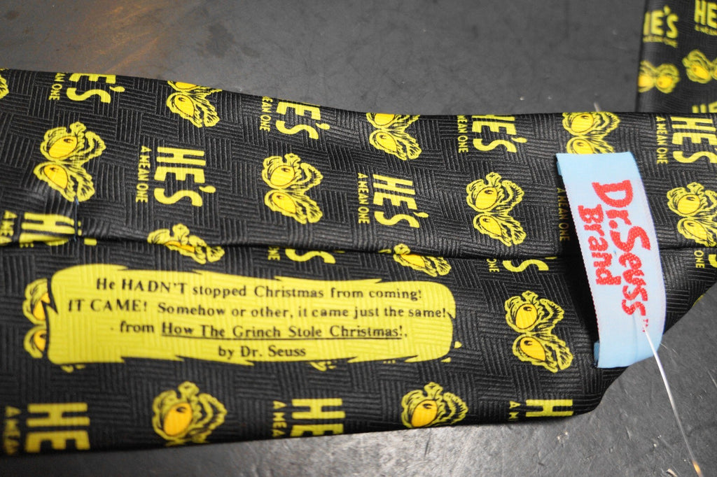 Dr. Seuss The Grinch Stole Christmas Vintage Neck Tie