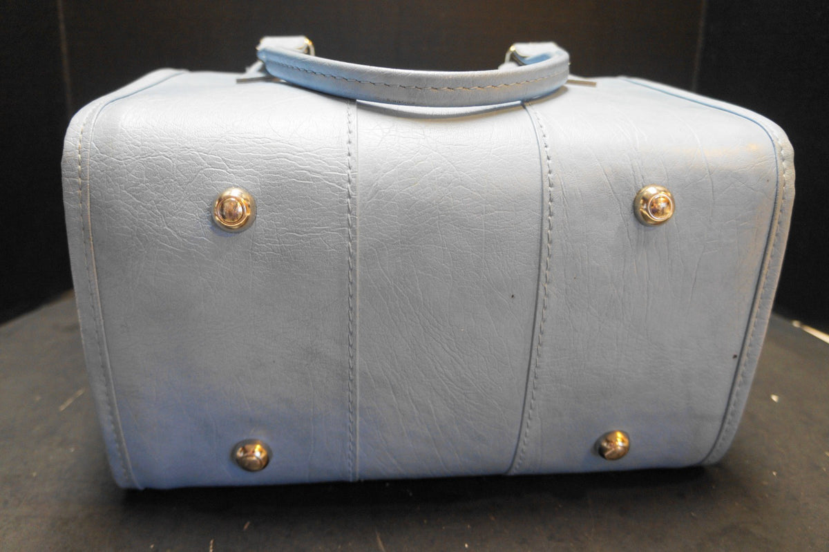 Samsonite Baby Blue Soft Faux Leather Carry On Train Case ZIp Top Double Handle