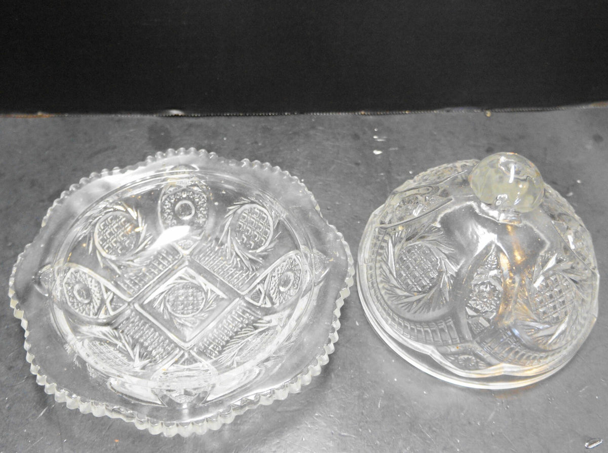 LE Smith Sunburst Clear Glass Domed Butter Dish 1980s