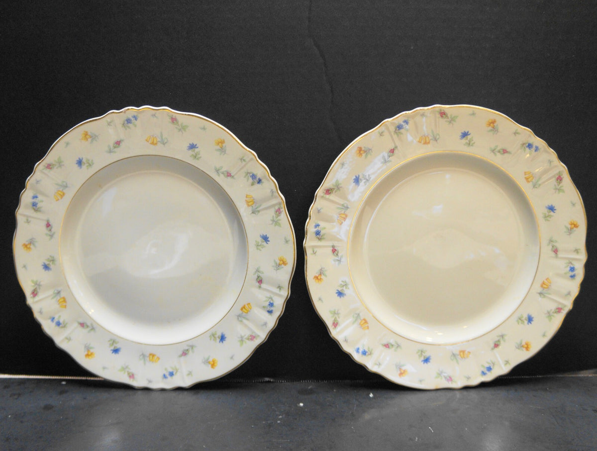 Syracuse China Old Ivory Suzanne Federal Shape Dinner Plates Pair