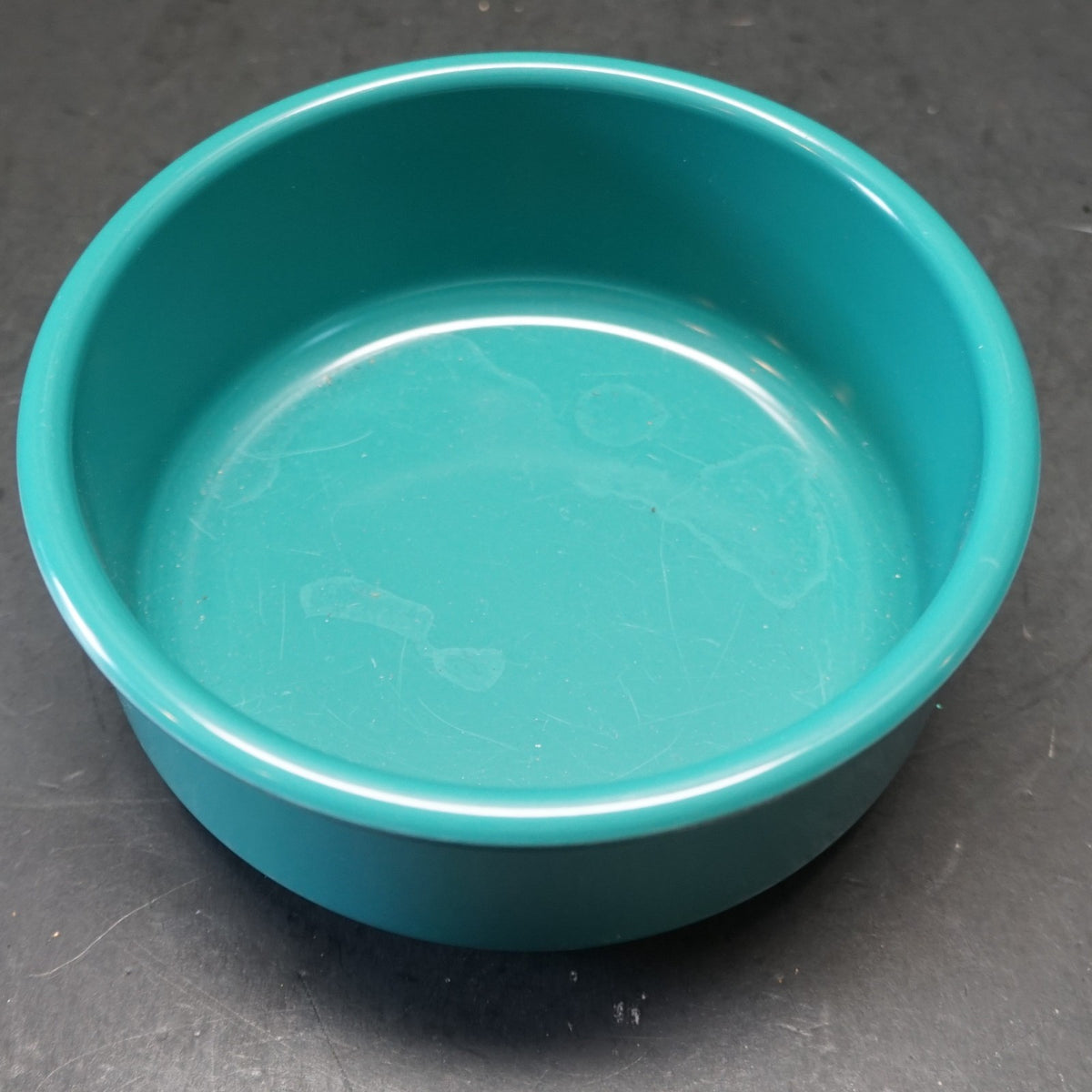 SRO Dallas Texas Plastics Manufacturing Co Green Cereal Soup Bowl 5 3/8 IN
