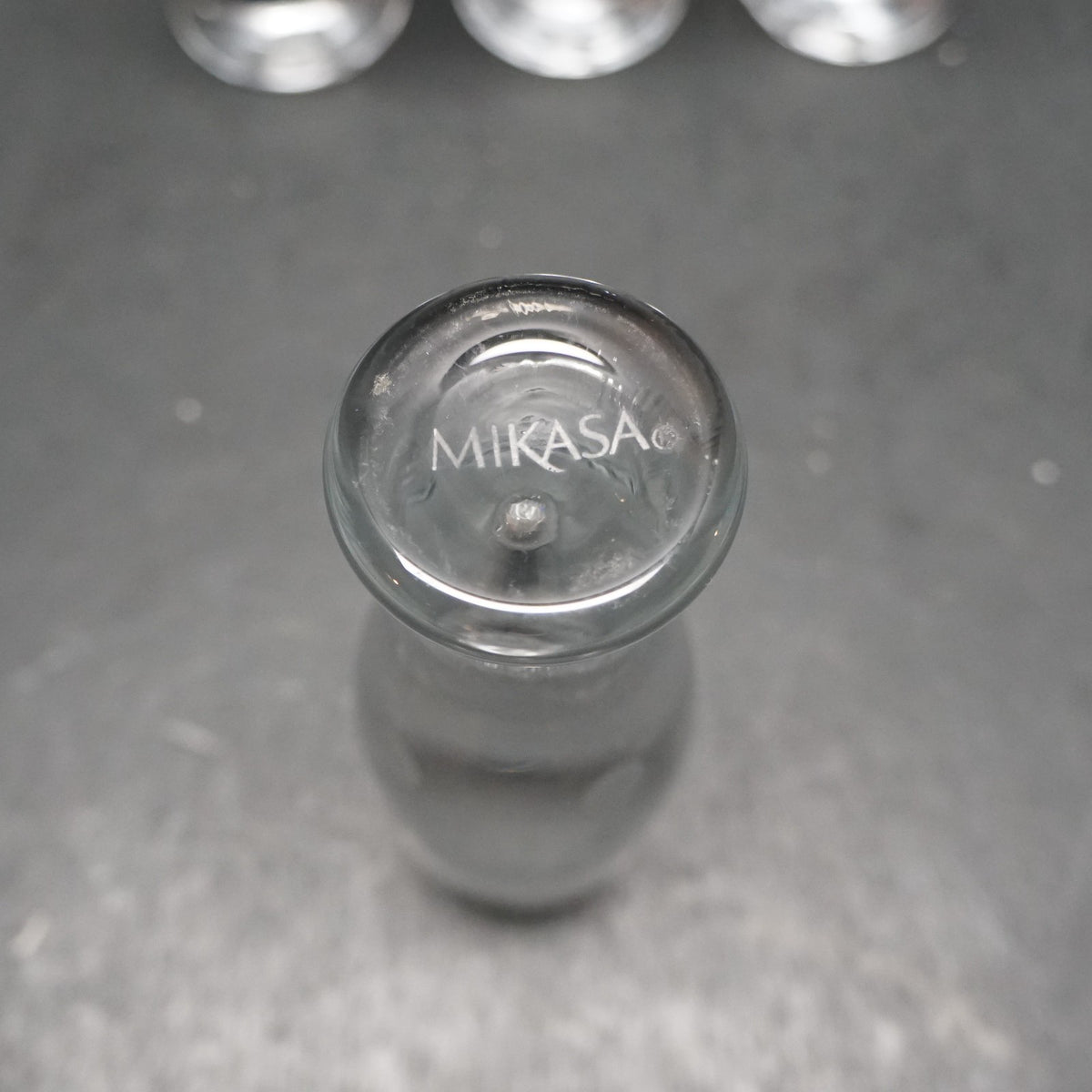 Mikasa Cheers Selections Cut Glass Shot Glasses Set of 4 Cut Dots