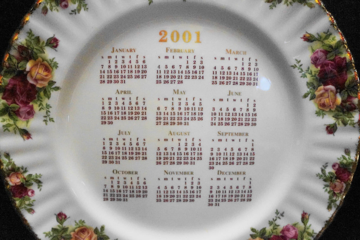 Royal Albert Old Country Roses 2001 Calendar Plate Signed Michael Doulton