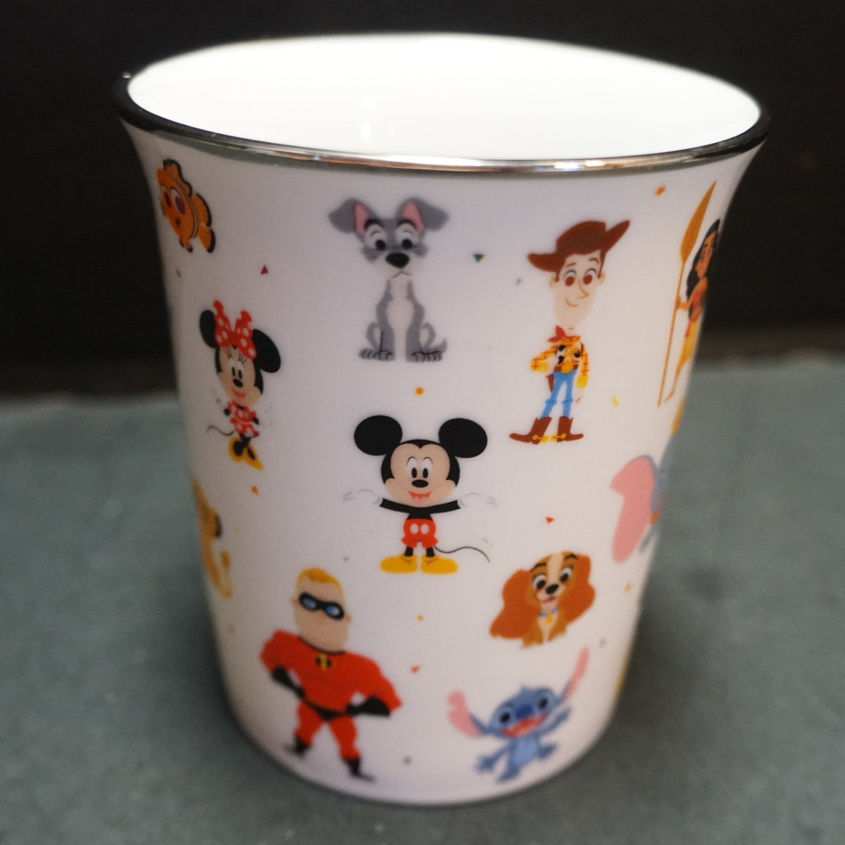 Disney Pixar 100 Multi-character Ceramic Mug Genuine Zrike Beautiful Porcelain