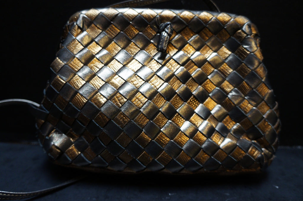 Sharif Woven Metallic Leather Vintage 1980s Clutch Shoulder Bag Purse Small