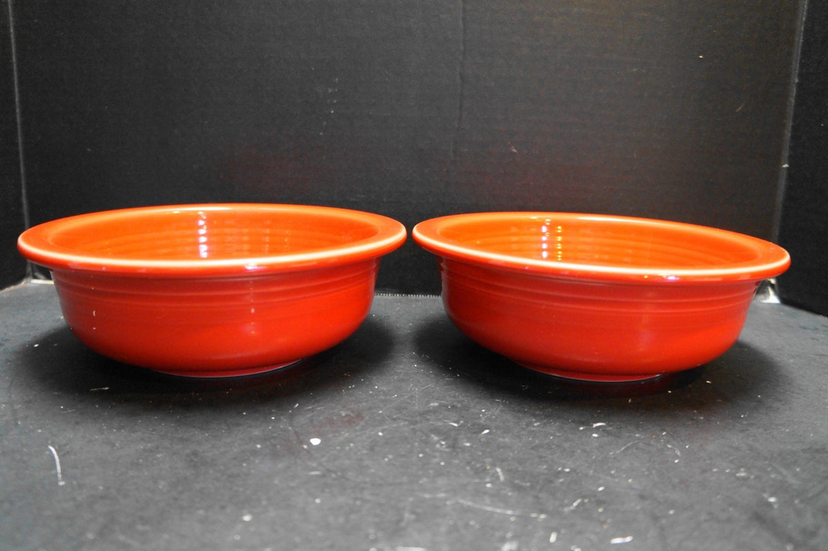 Homer Laughlin Fiesta Fiestaware Scarlet Red Round Vegetable Bowls Pair