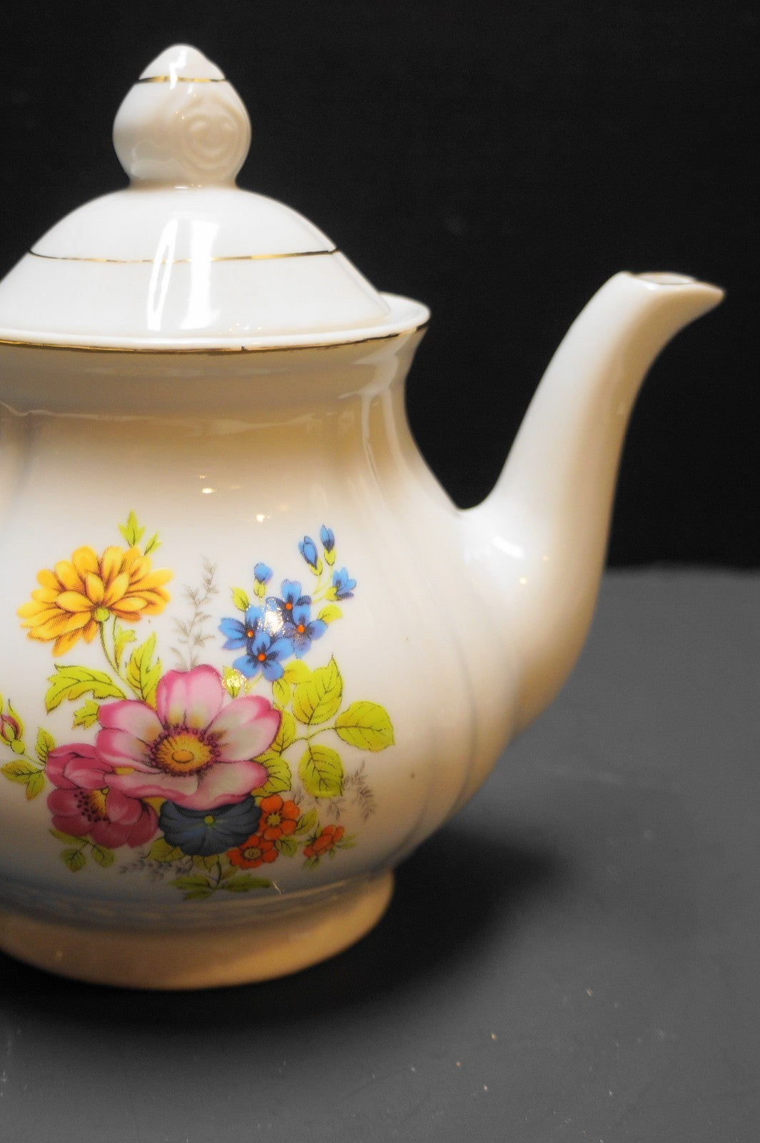Porcelain Floral Teapot Japan Small