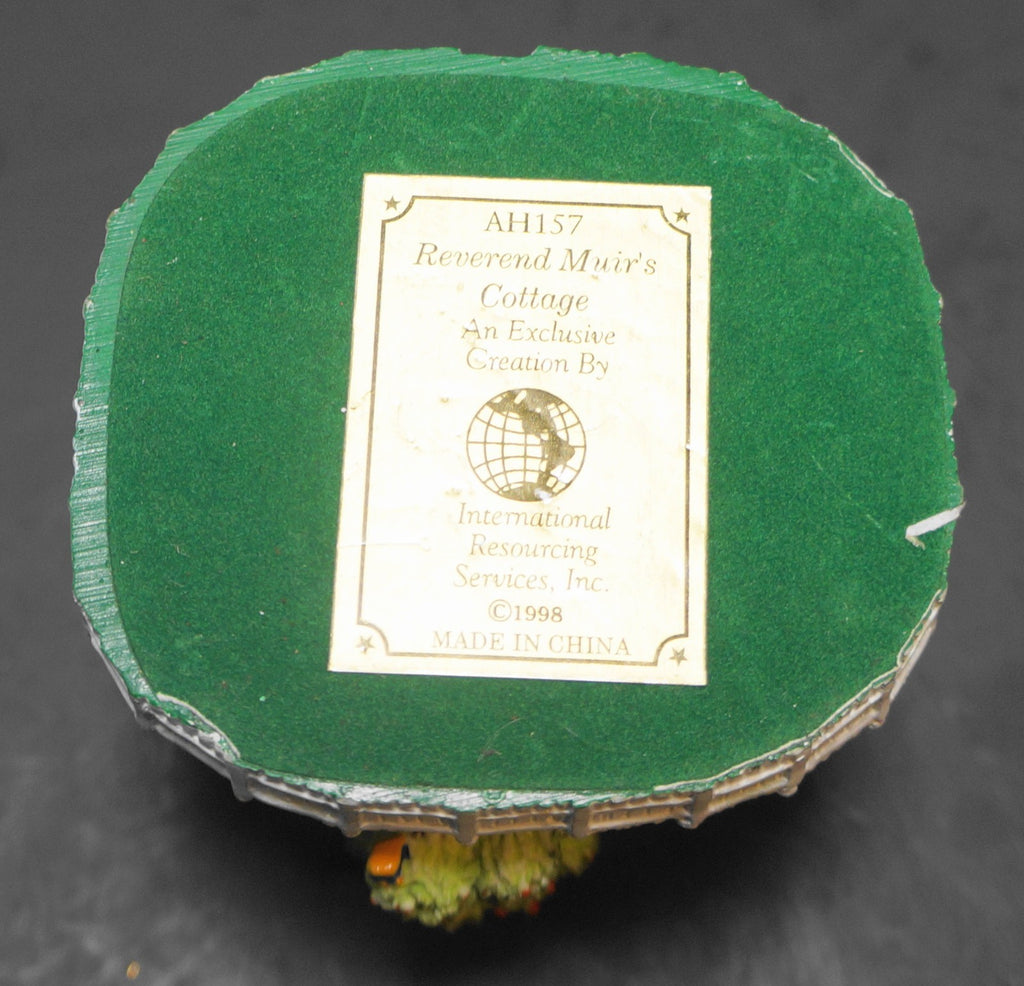 Reverend Muir's Cottage Liberty Falls AH157 Resin Figurine 1998