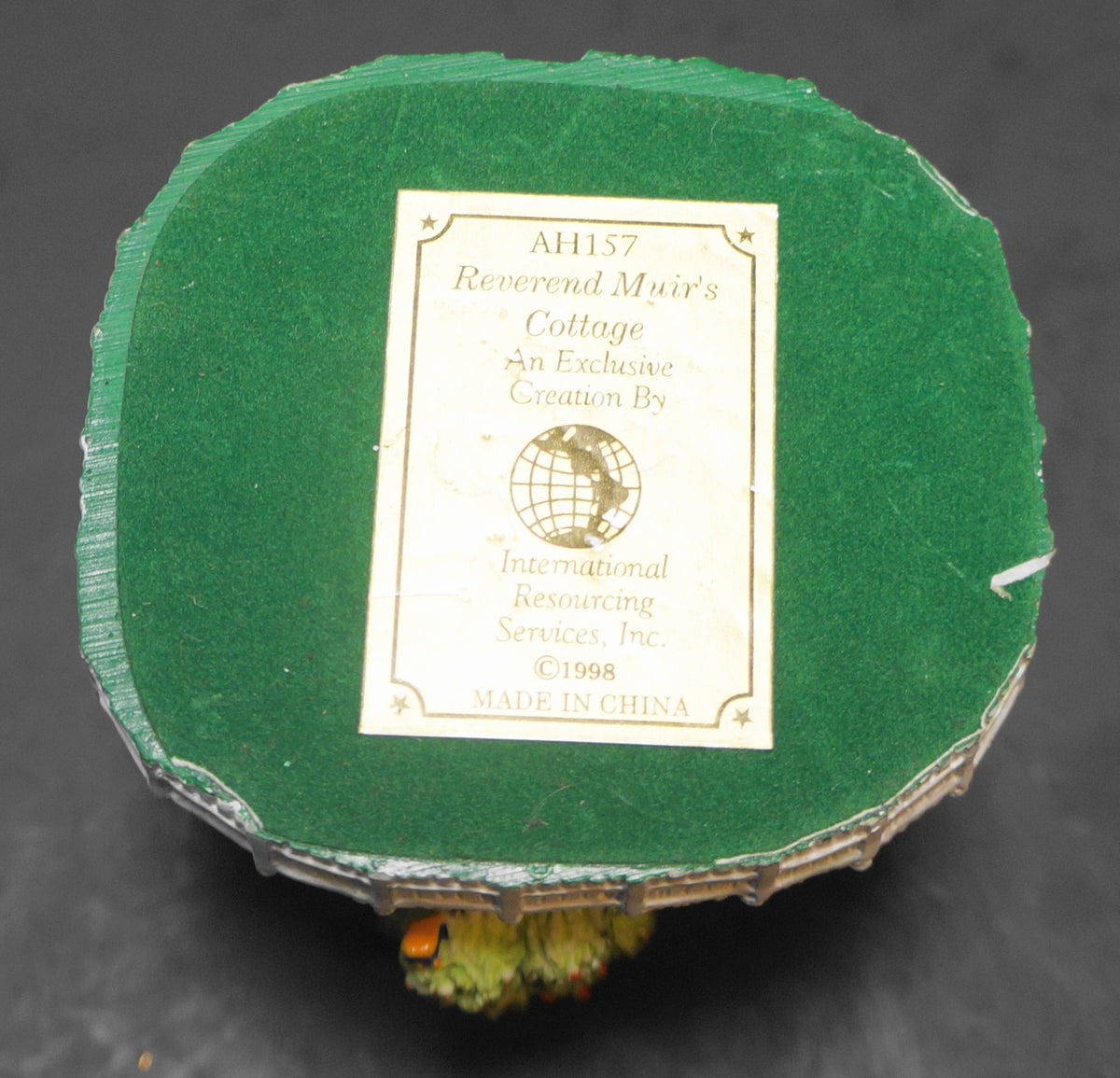 Reverend Muir's Cottage Liberty Falls AH157 Resin Figurine 1998