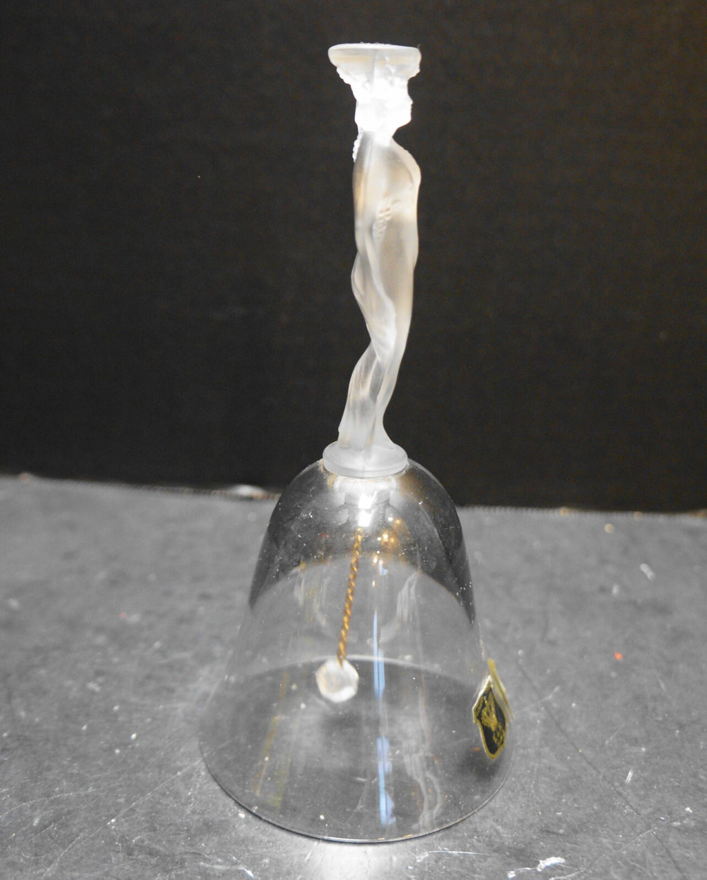 Bayel France Bacchante Frosted Nude Bell