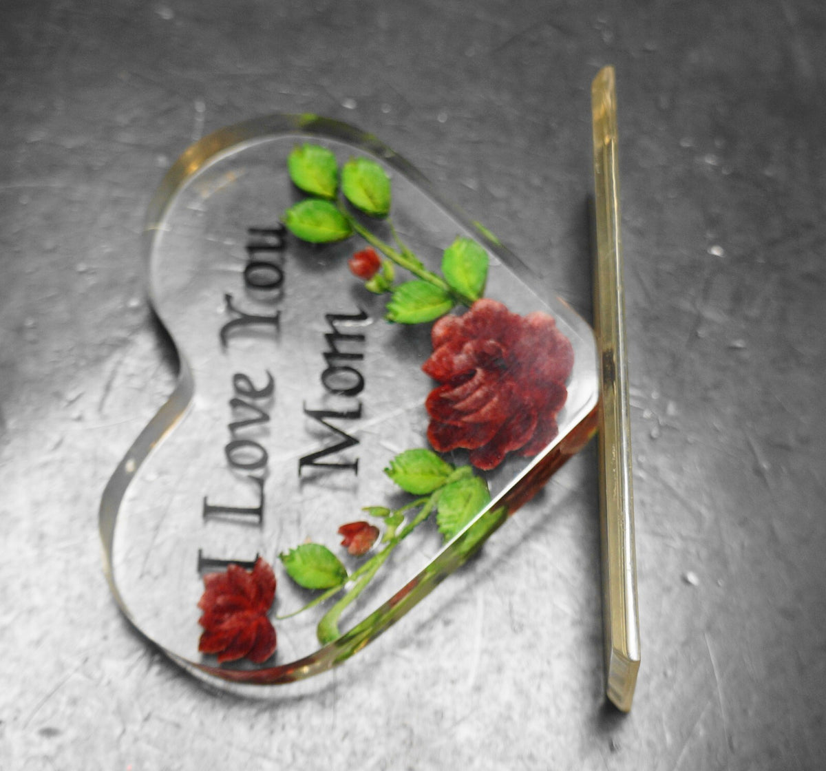 I Love You Mom Standing Heart Paperweight Carved Rose Lucite