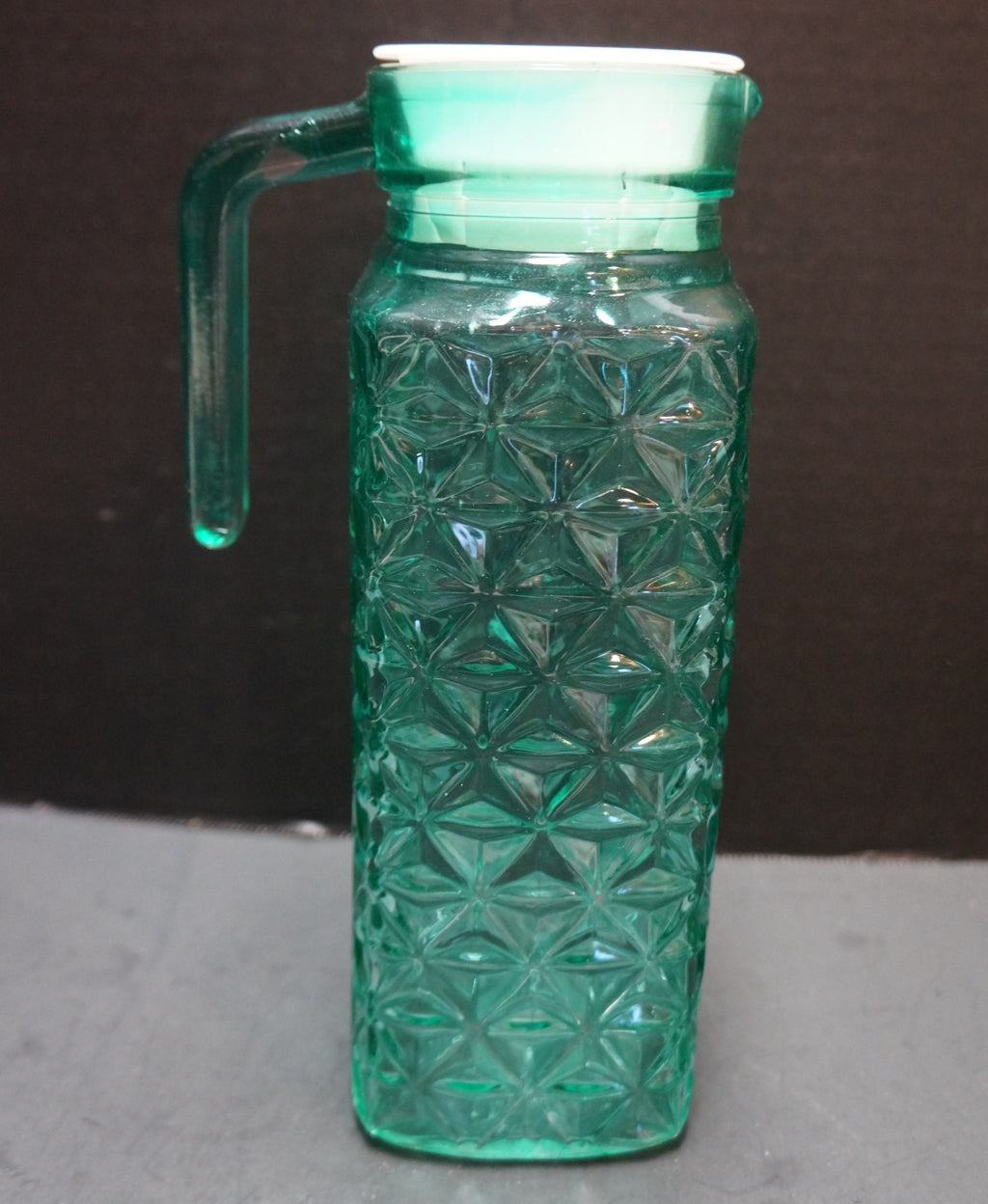 Teal Green Flashed Diamond Waffle Pattern 1 QT Refrigerator Pitcher