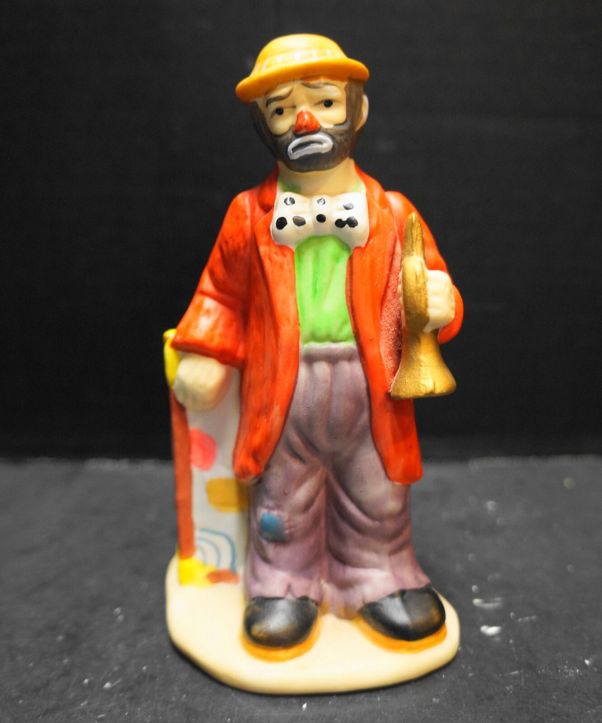 Emmett Kelly Flambro Clown Figurine Trumpet Suitcase