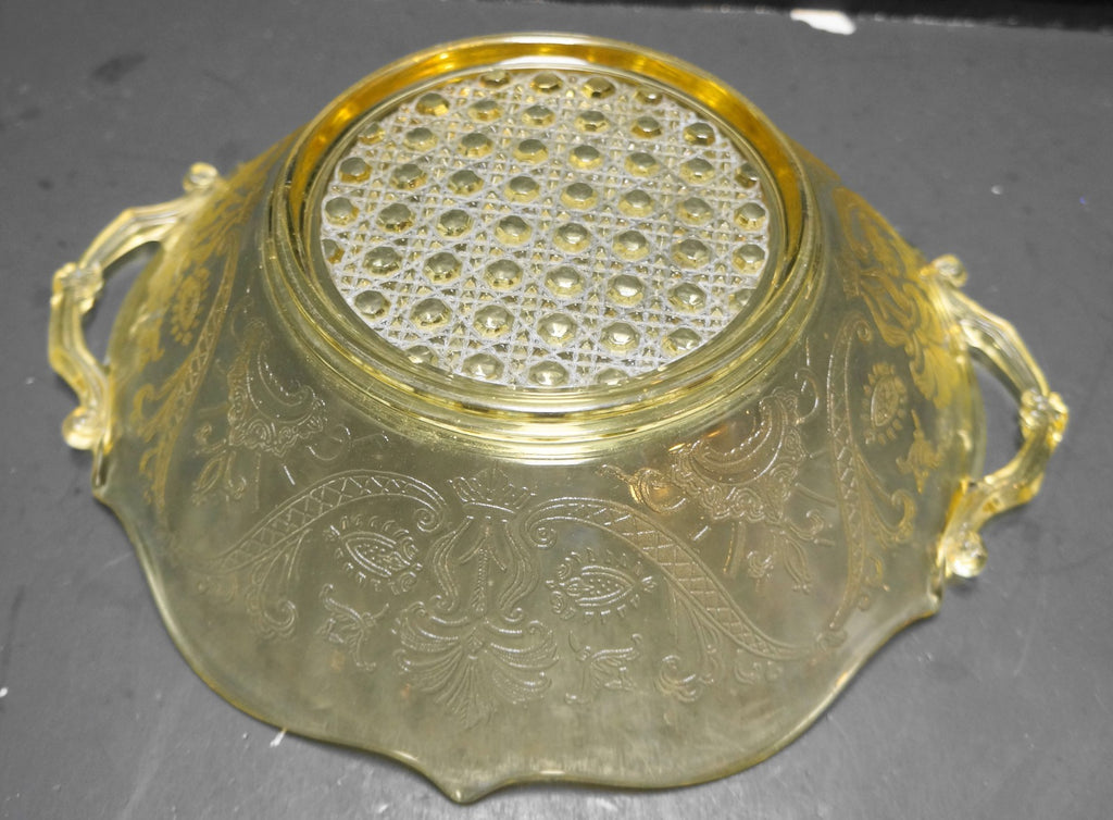 Lancaster Landrum Topaz Depression Glass Salad Serving Bowl Yellow 9 IN