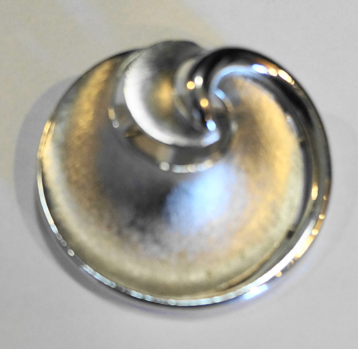 Crown Trifari Silver Tone Textured Swirl Curved Modernist Brooch Pin