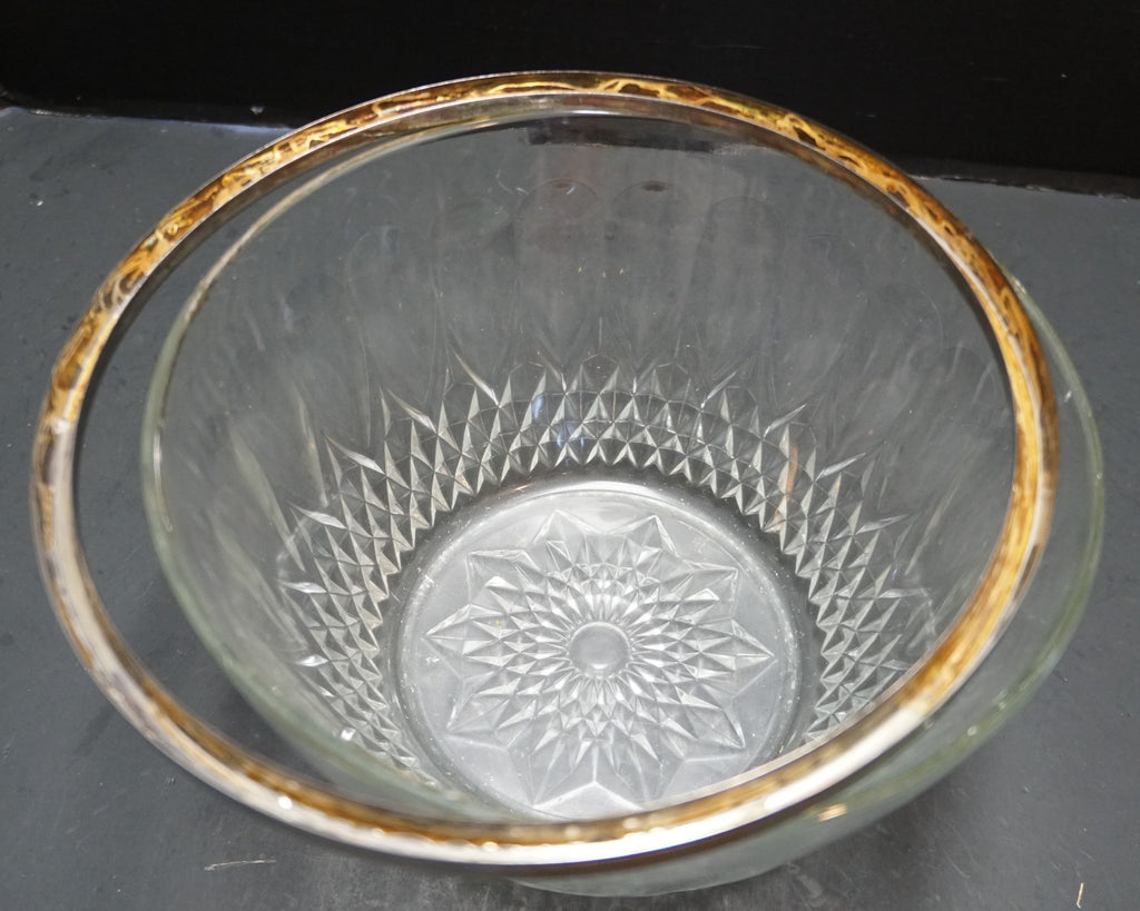 Reims Clear Glass Pressed Diamonds Silver Rim Serving Bowl 9 IN