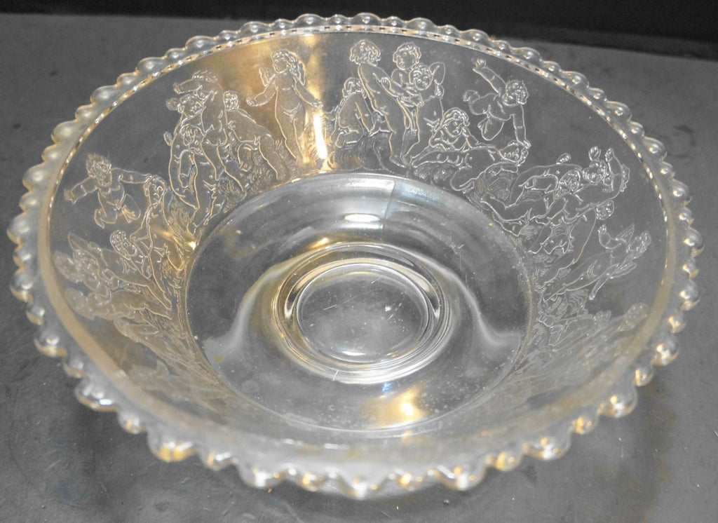 Cupids Cupid Hunt Bryce Glass Serving Bowl Footed Compote EAPG