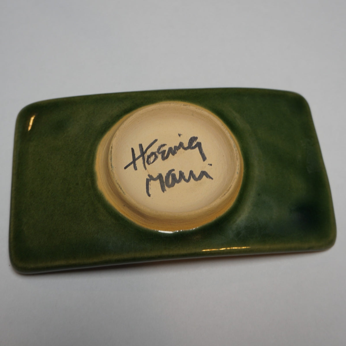 Bob Hoenig Pottery Maui Hawaii Green Glazed Pineapple Dish 5 3/4" x 3 1/4"