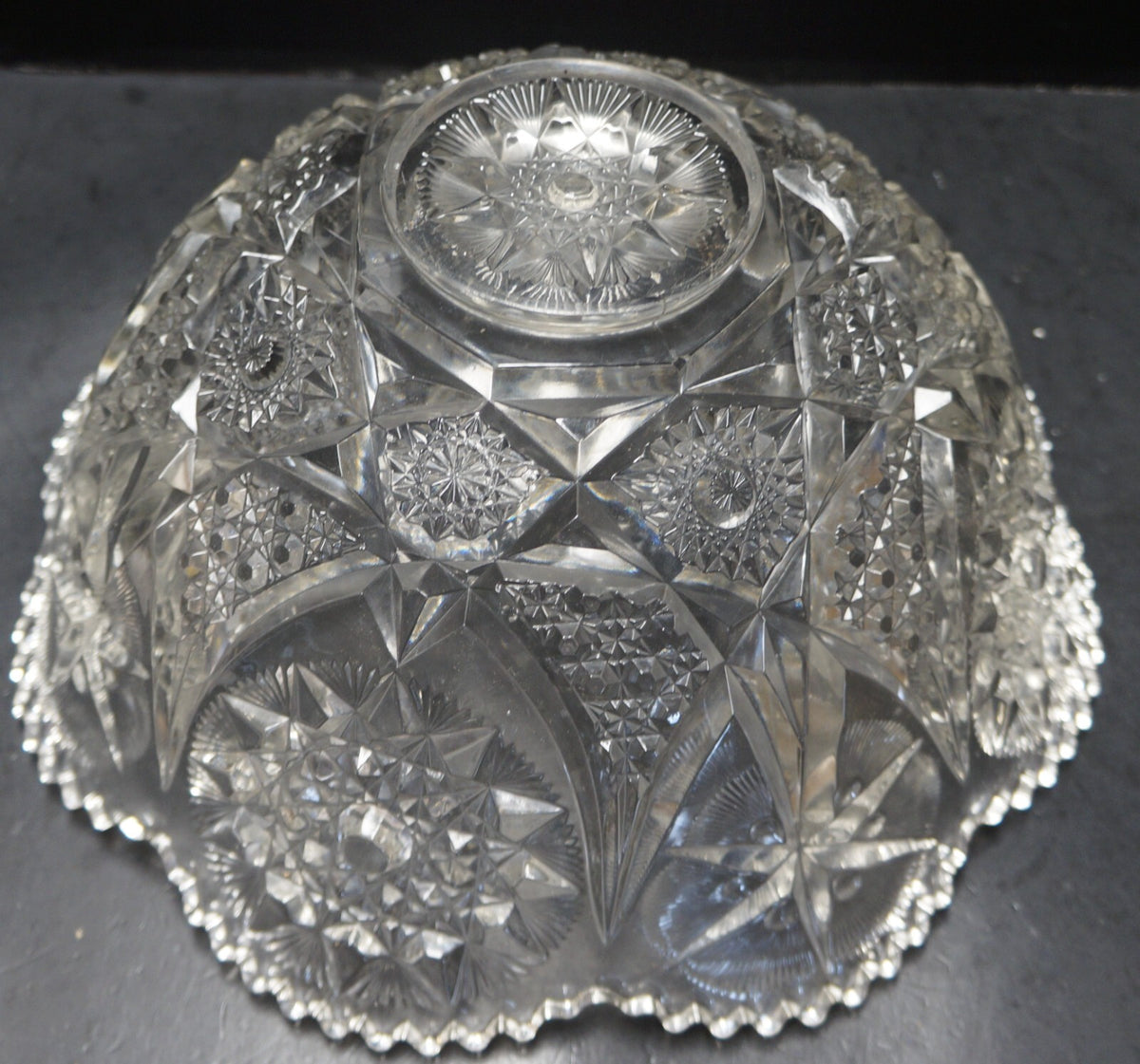 McKee Yutec EAPG Punch Bowl 13 1/2" Pres Cut