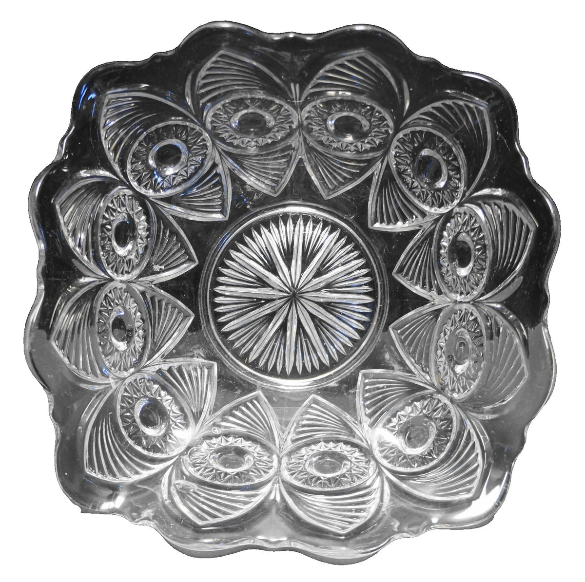 US Glass Bull's Eye Peacock and Fan Square Bowl EAPG