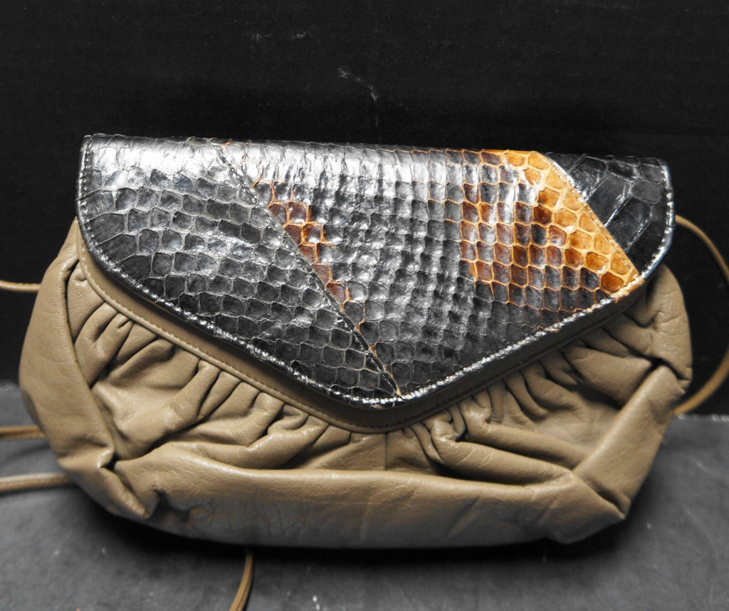 Snakeskin Flap Taupe Brown Leather Small 1980s Clutch Shoulder Bag