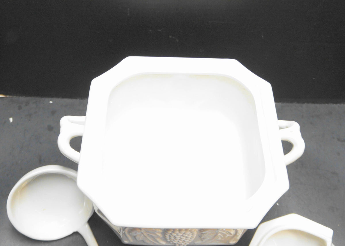 Red Cliff Grape Ironstone Soup Tureen Ladle No Underplate