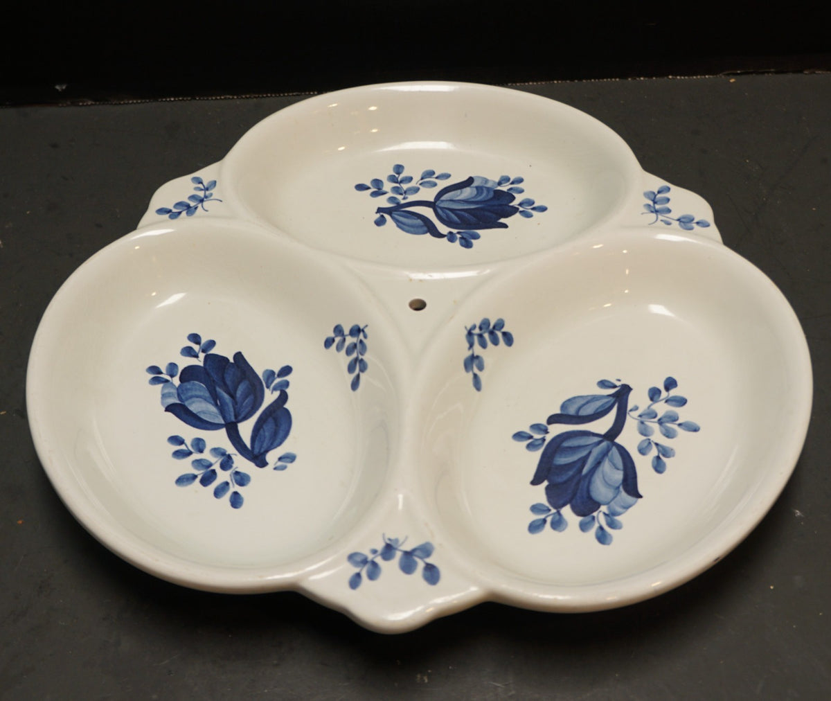 Royal Copenhagen Tranquebar Blue Tulips Three Part Divided Relish