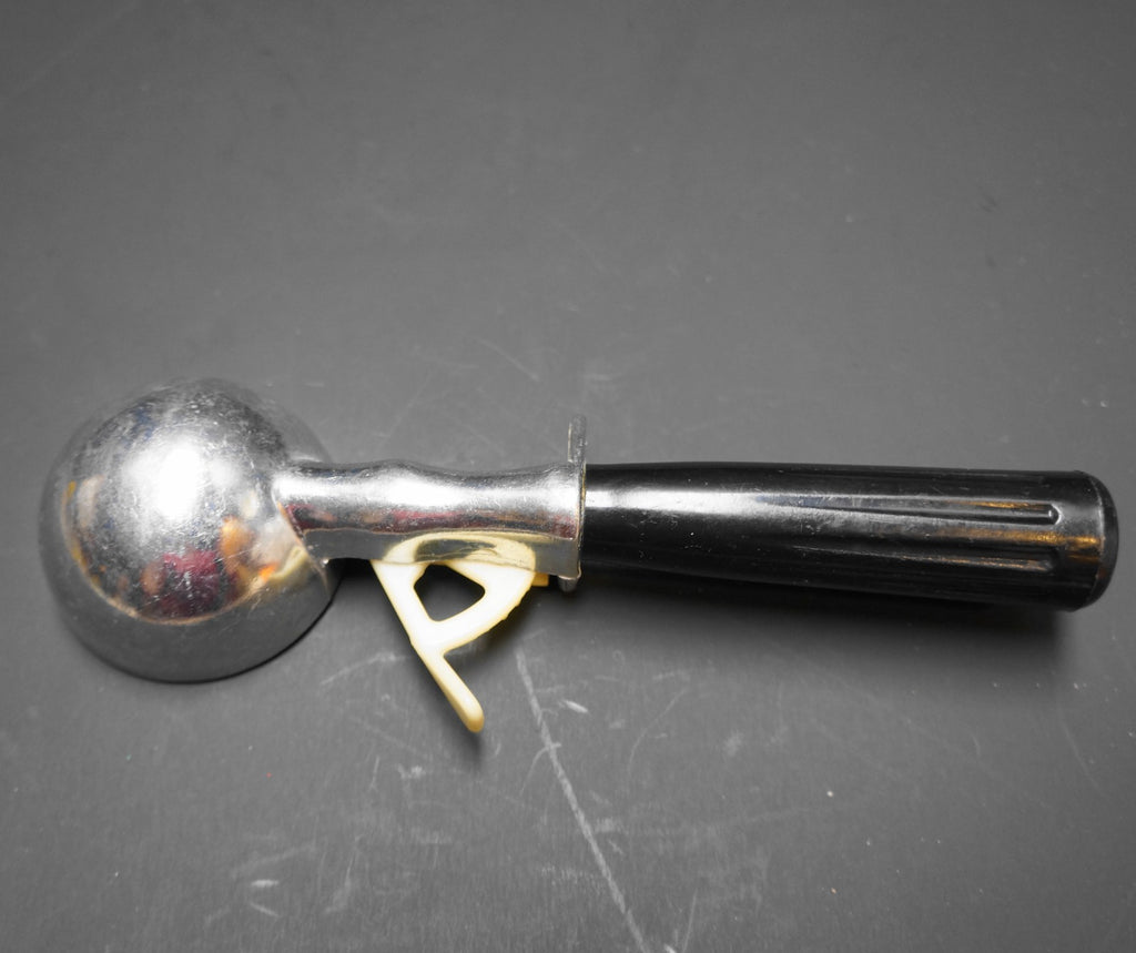 Vintage Ice Cream Scoop Black Plastic Handle Taiwan