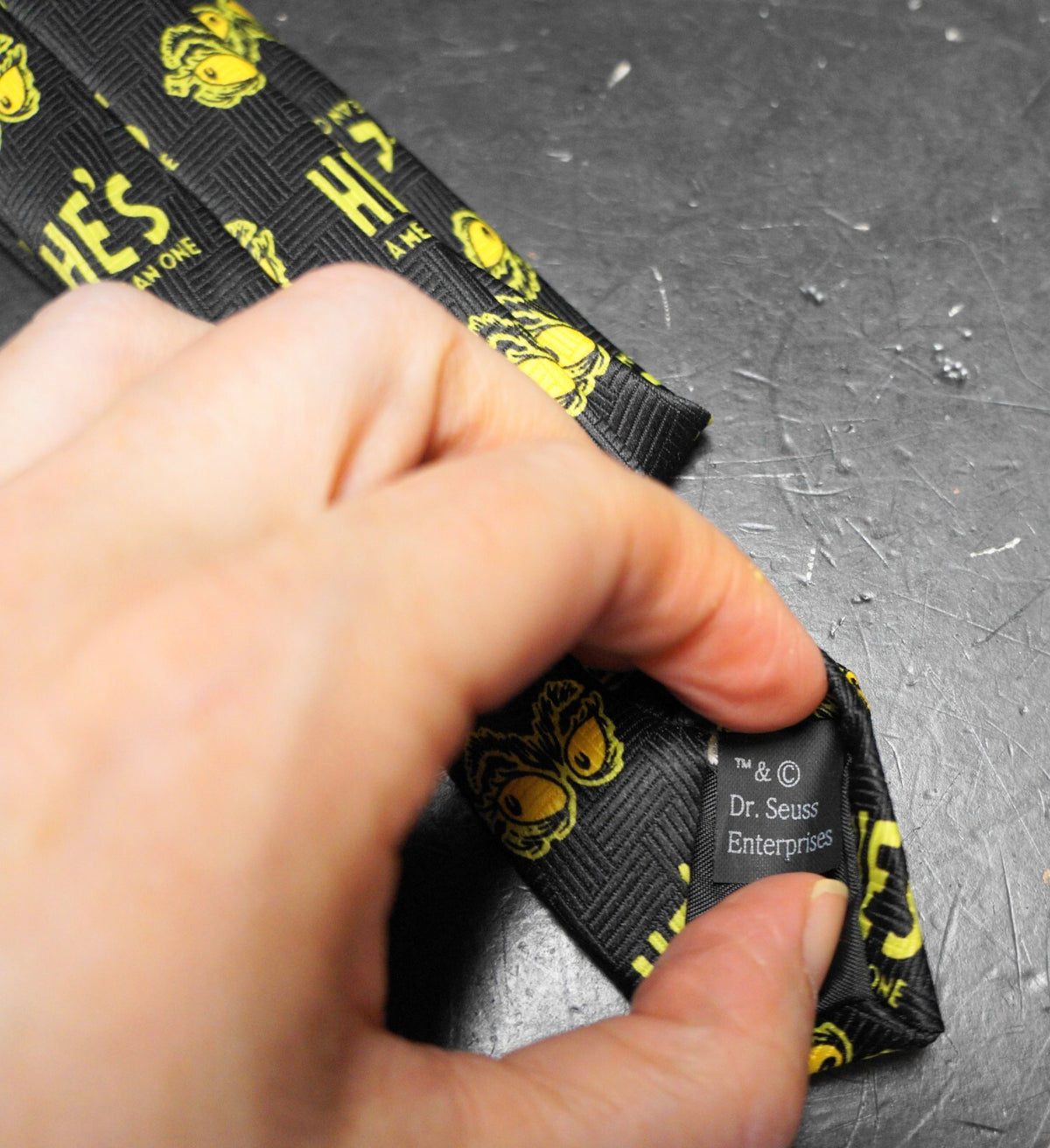 Dr. Seuss The Grinch Stole Christmas Vintage Neck Tie