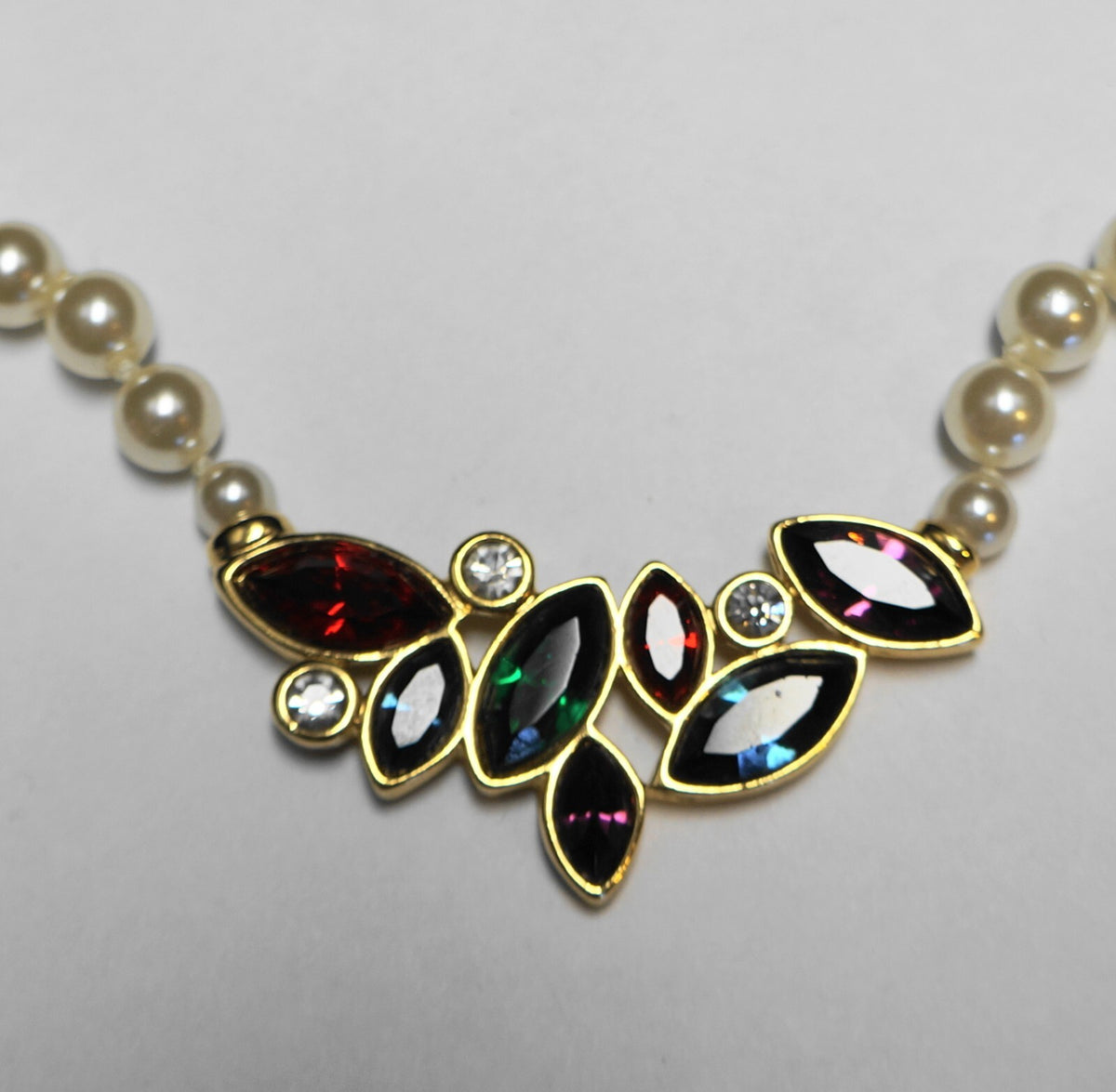 Swarovski Crystal Rhinestone Glass Faux Pearl Necklace Vintage