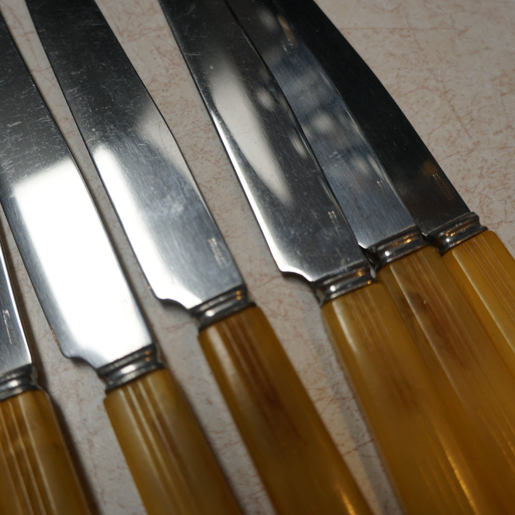 Butterscotch Bakelite Art Deco Handle Flatware Set 24 Pieces Service for 6