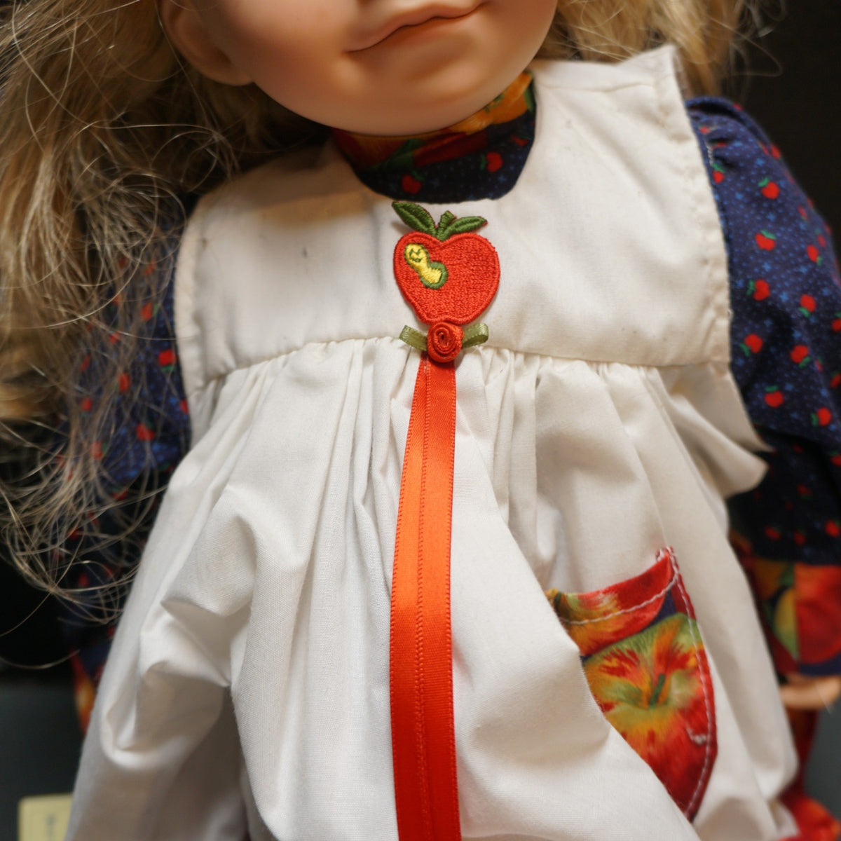 Apple Annie Lloyd Middleton Vinyl Cloth Doll Joann Pohlman Royal Vienna 9/200