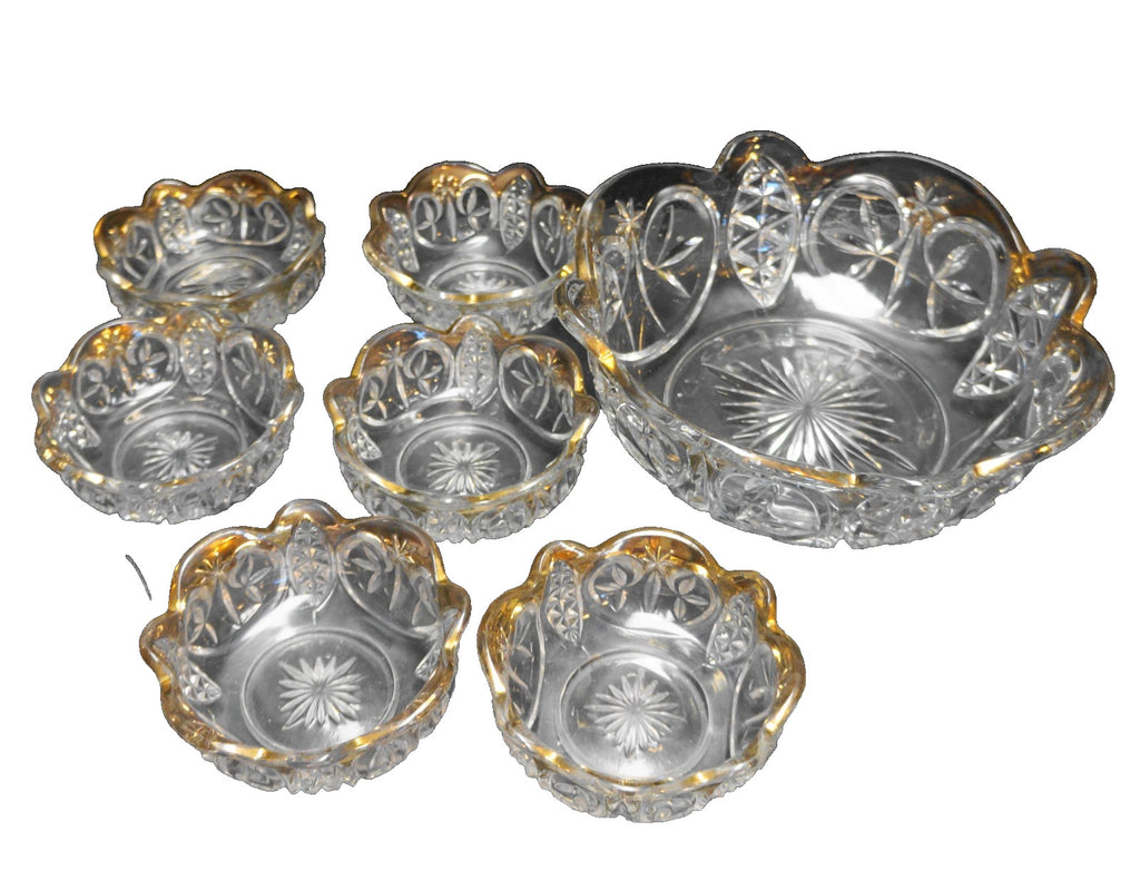 New Martinsville Leaf and Star Berry Bowl Set 7 Pieces EAPG