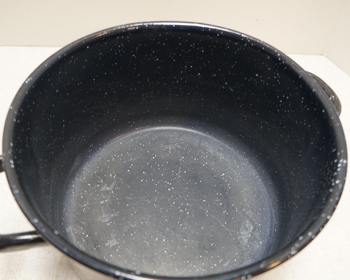 Dark Blue Speckled Granite Ware Stock Pot 4 Qt 5 1/2" Used