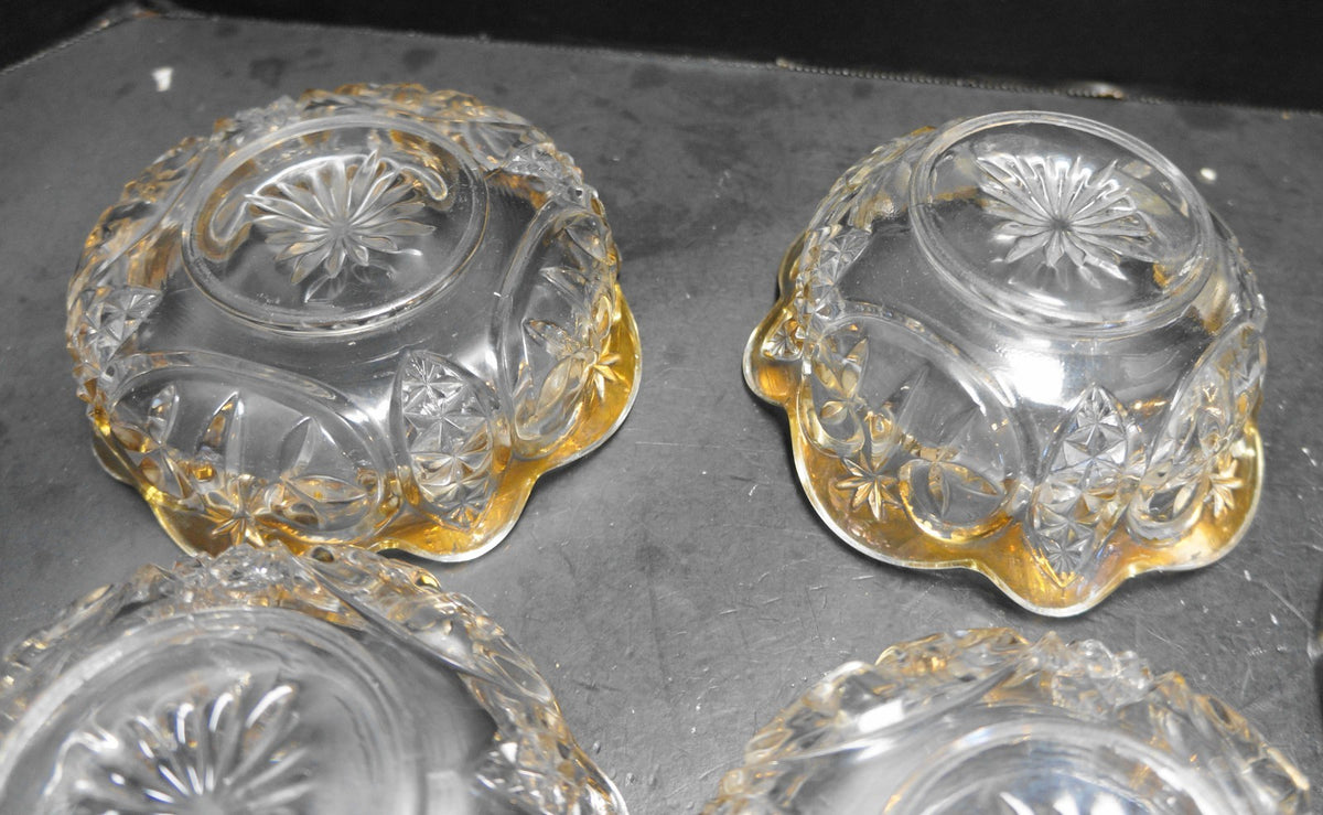 New Martinsville Leaf and Star Berry Bowl Set 7 Pieces EAPG
