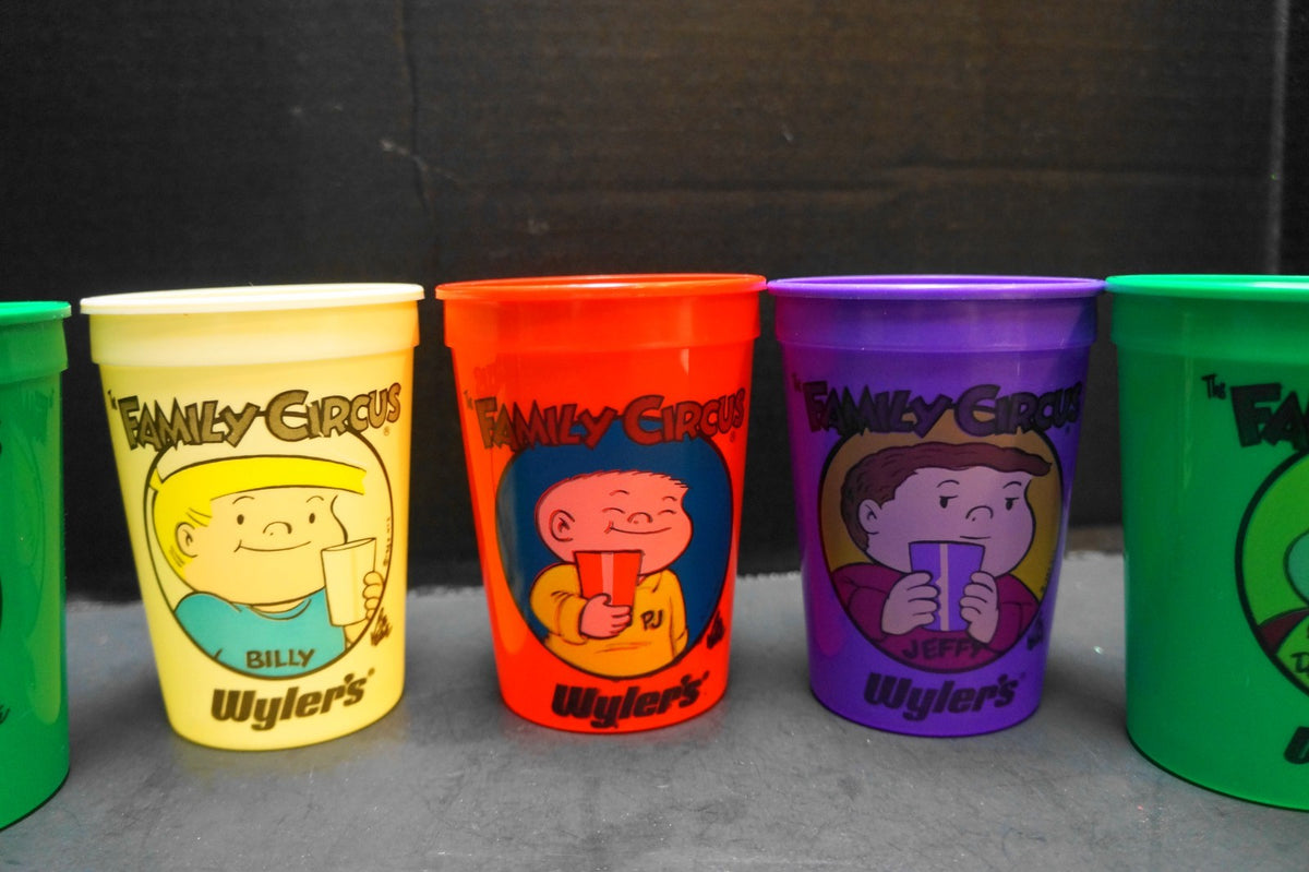 Family Circus Wyler's Louisiana Plastics Tumblers Set of 5 Billy Dolly Jeffy PJ