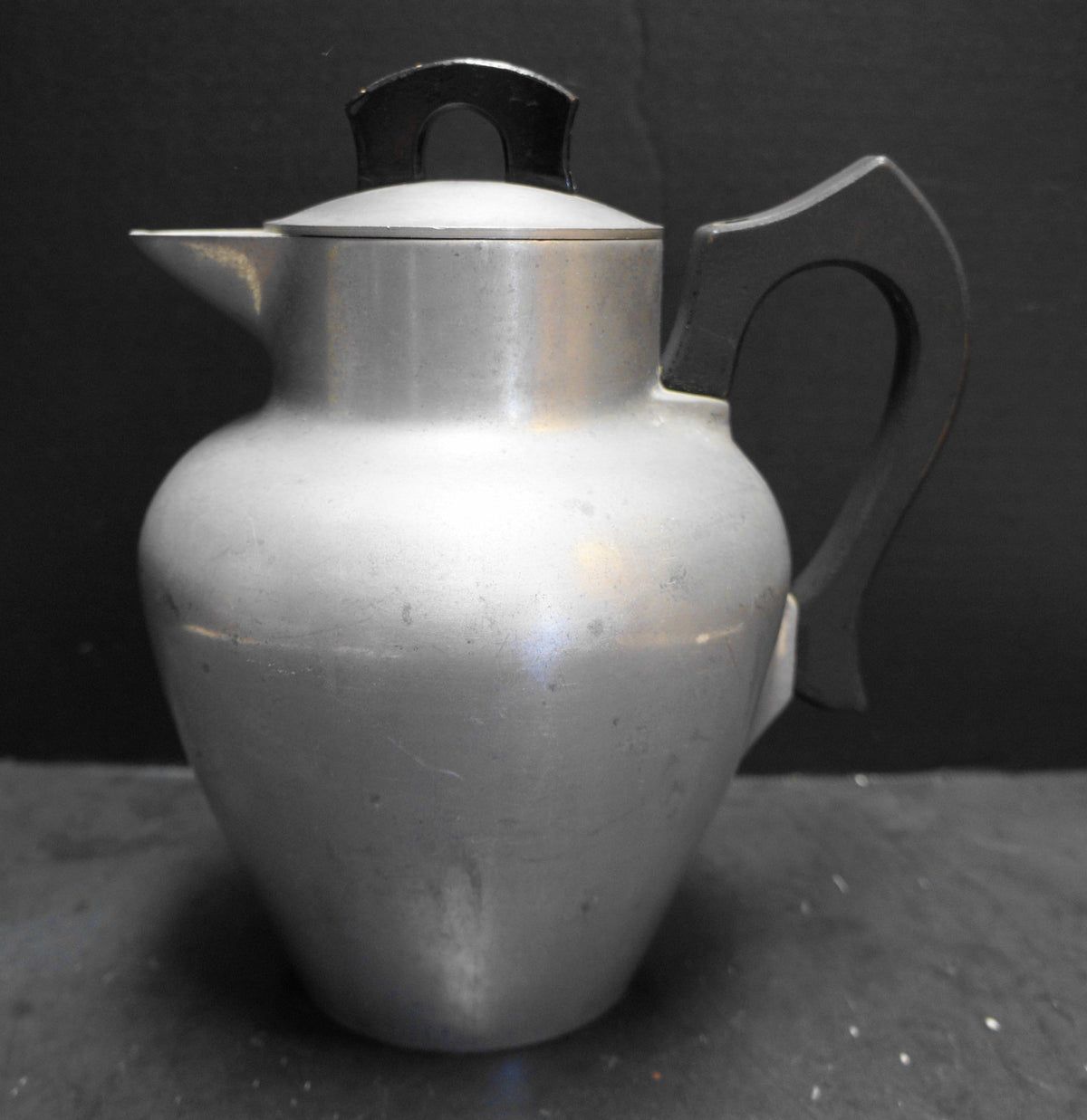 Banner Cook Ware Cast Aluminum Coffee Pot Wood Handles